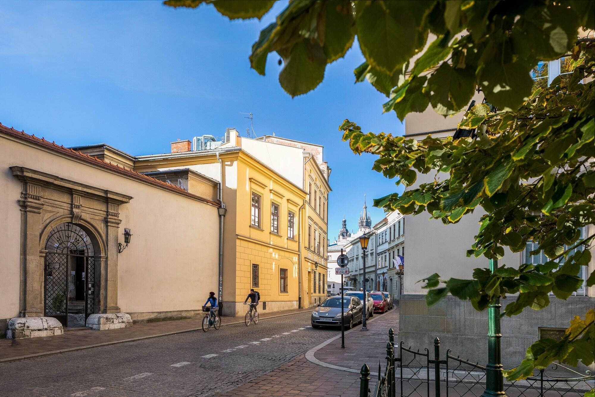 Vista Exterior Old Town Residence - Premium Aparthotel