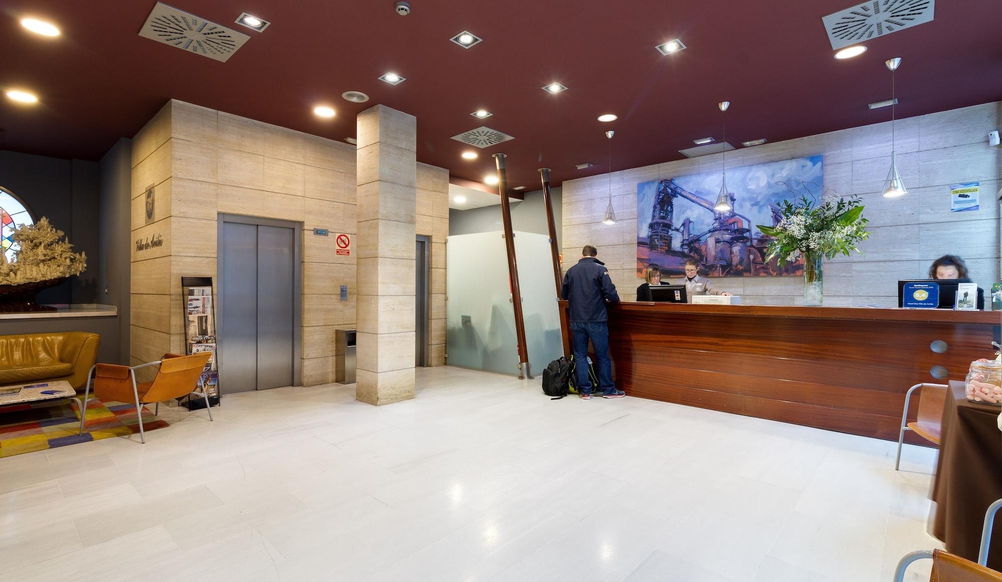 Vista Lobby Oca Villa de Avilés Hotel