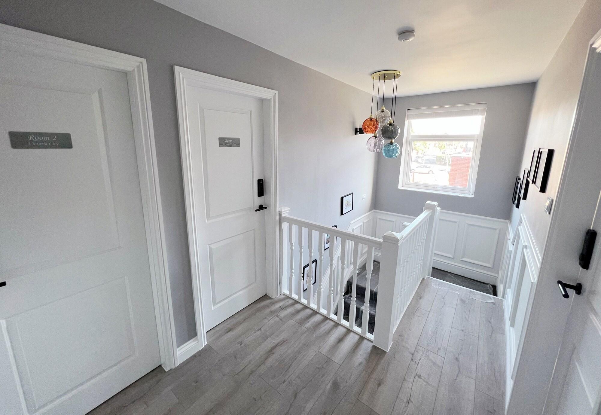 Varios United Home B&B