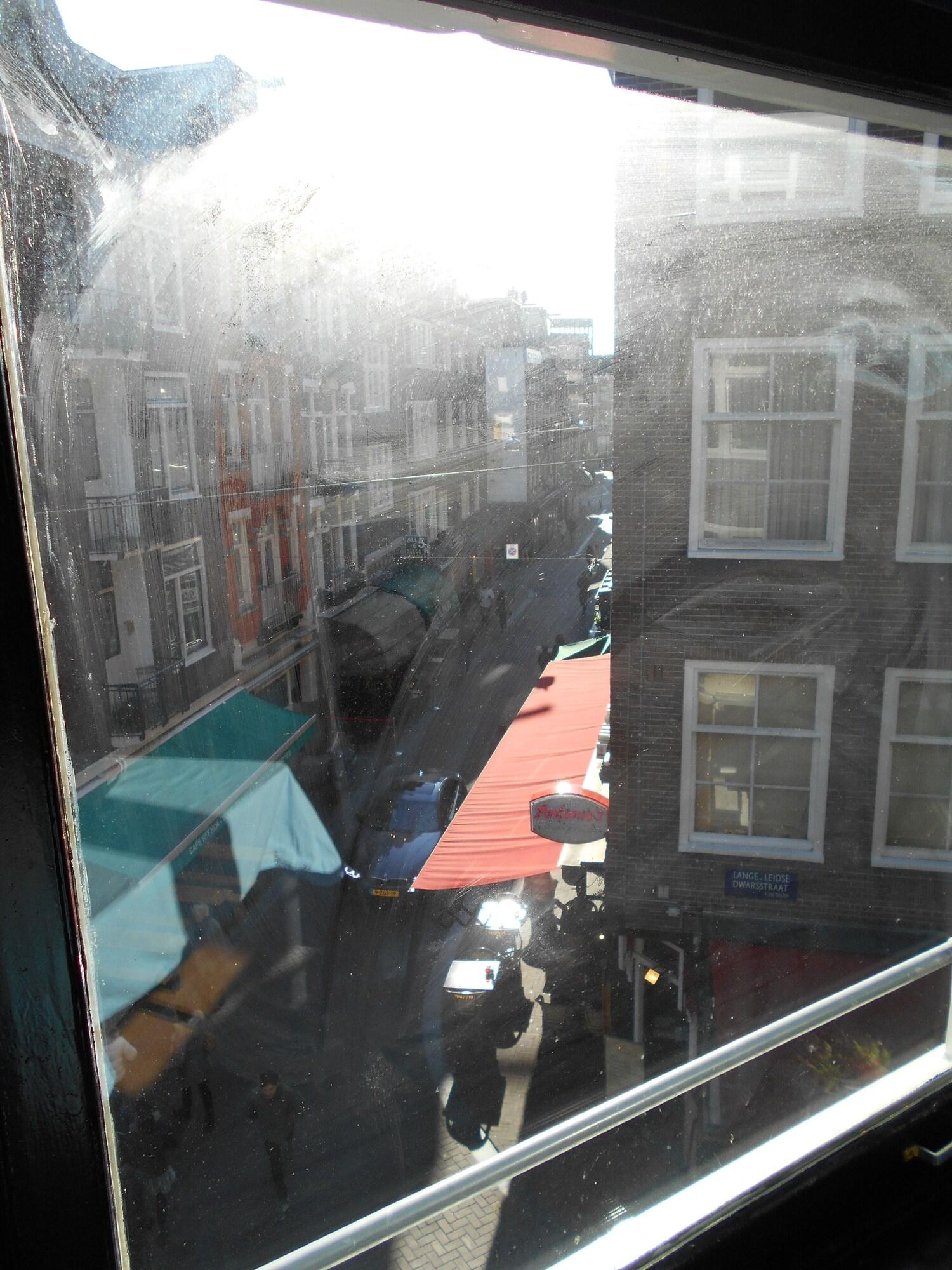 Equipamiento de Habitación Room in Amsterdam Center No Parties Allowed