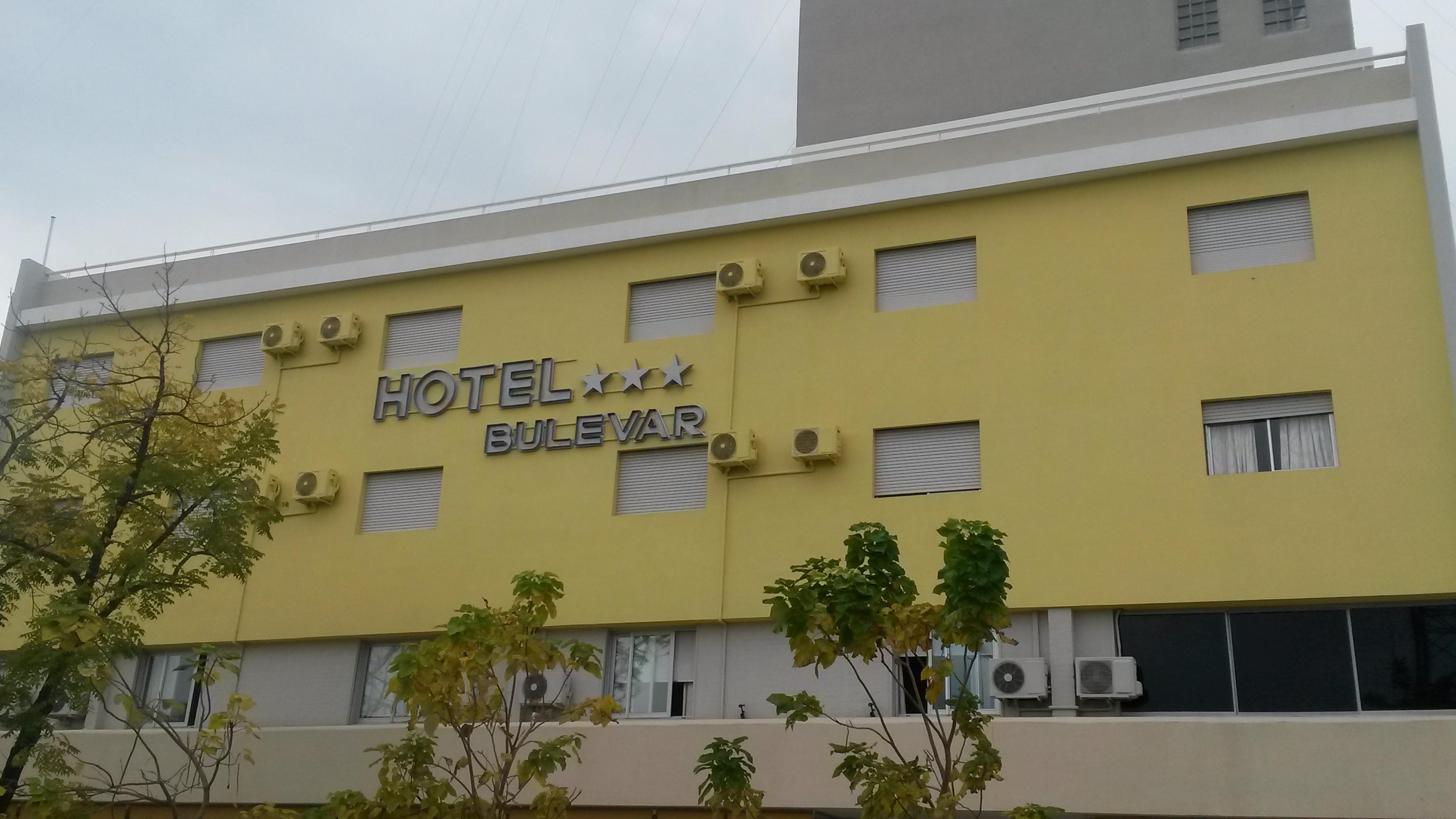 Vista Exterior Hotel Bulevar