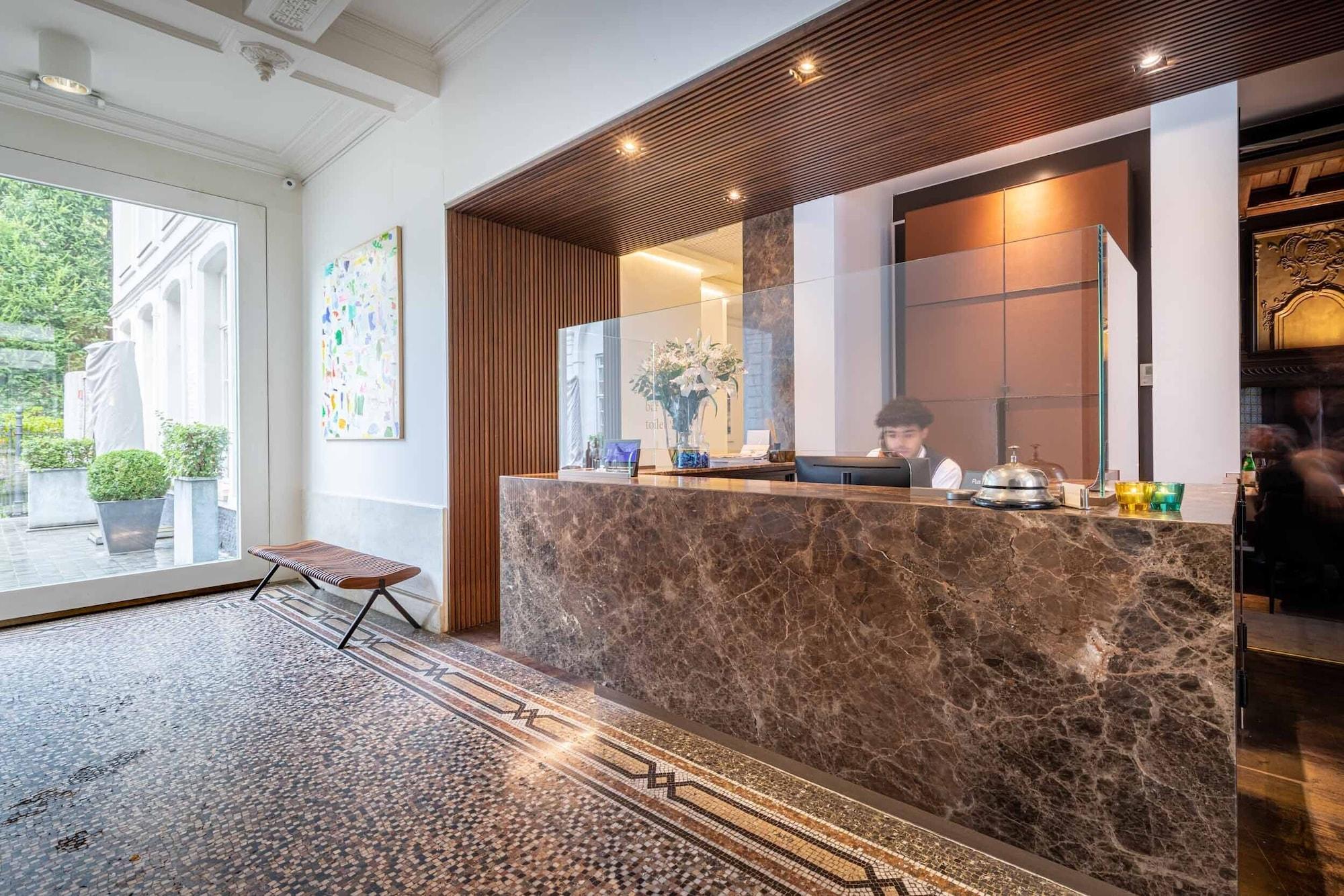 Vista Lobby Hotel Messeyne