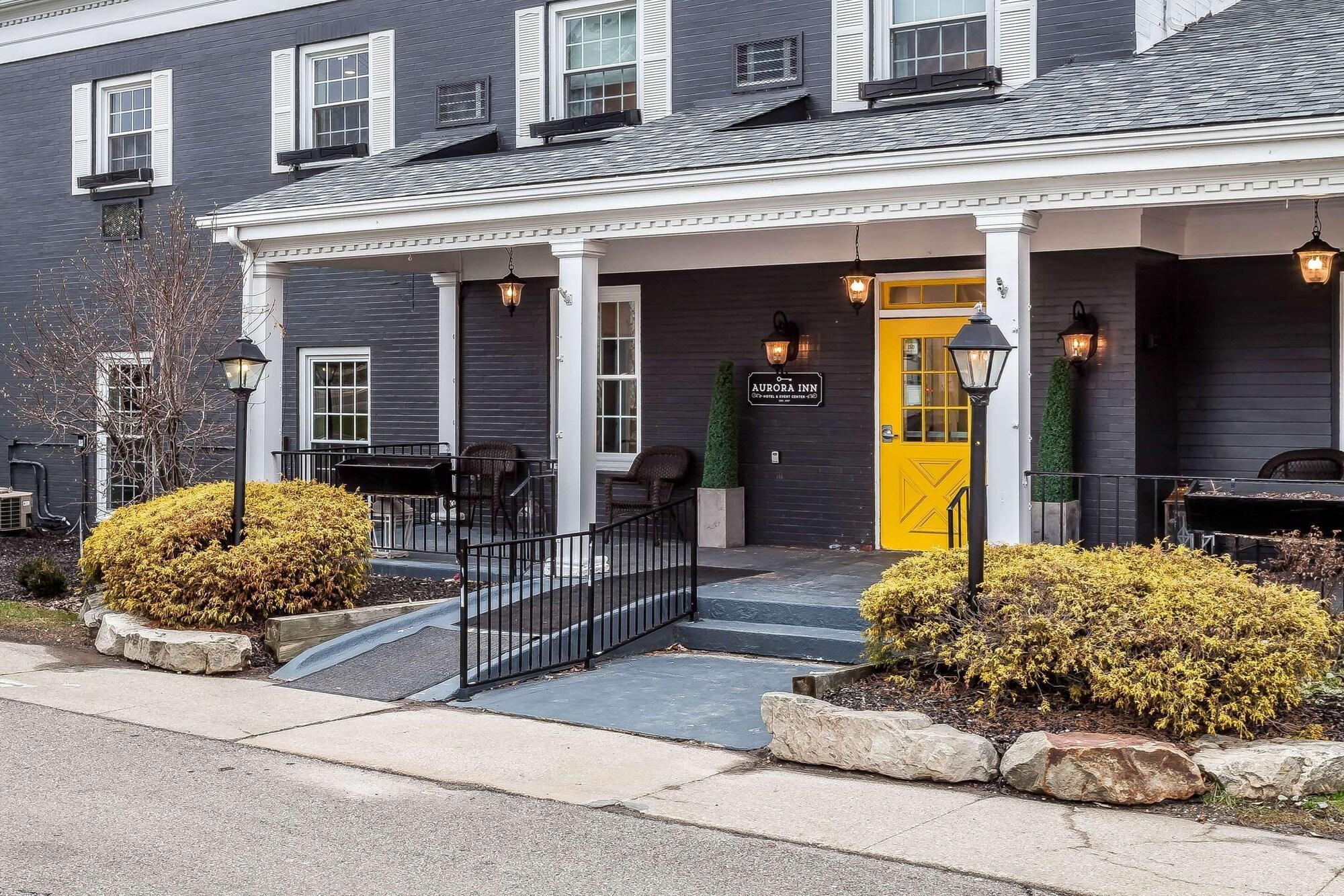 Vista Exterior The Aurora Inn