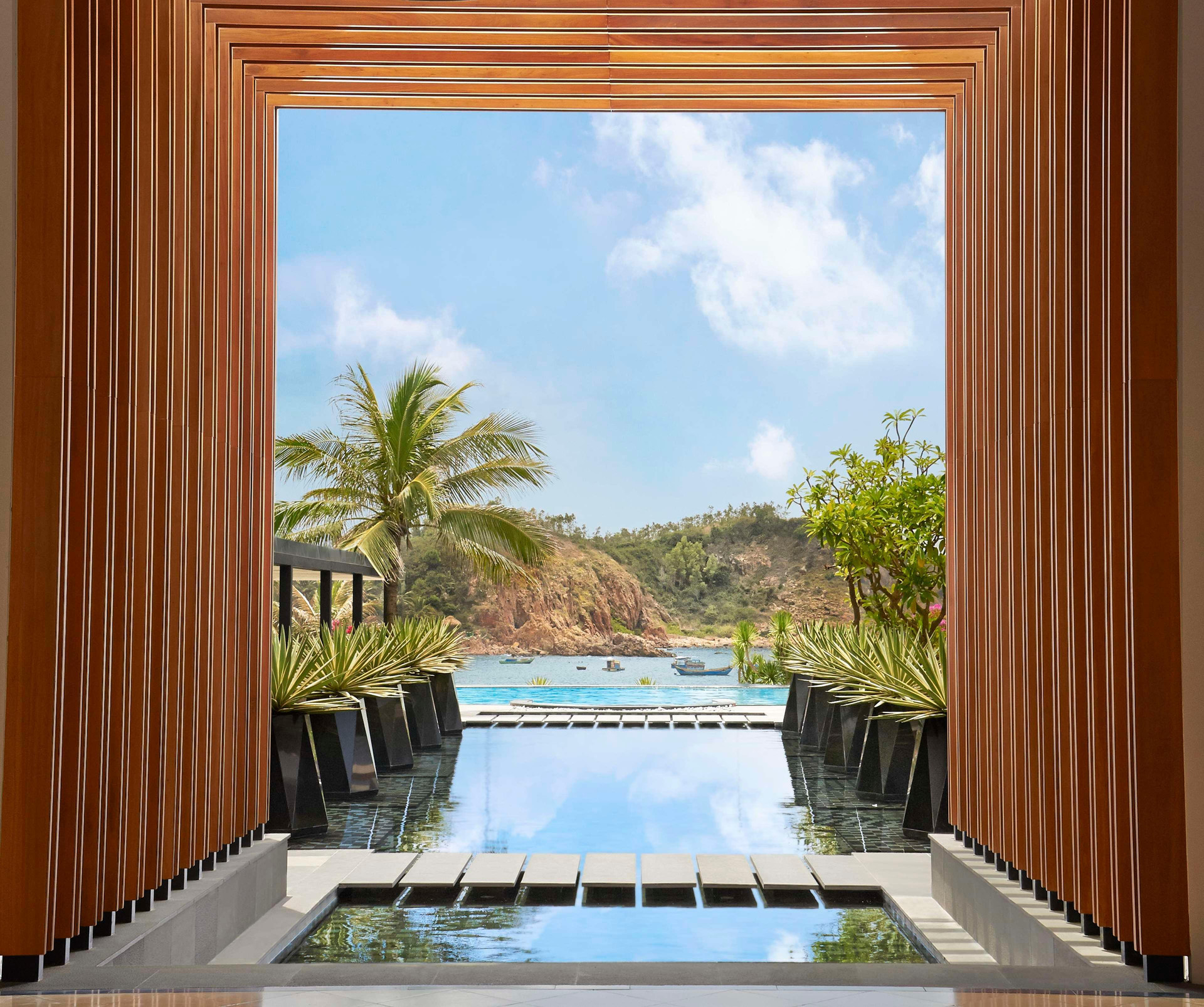 Vista Lobby Avani Quy Nhon Resort