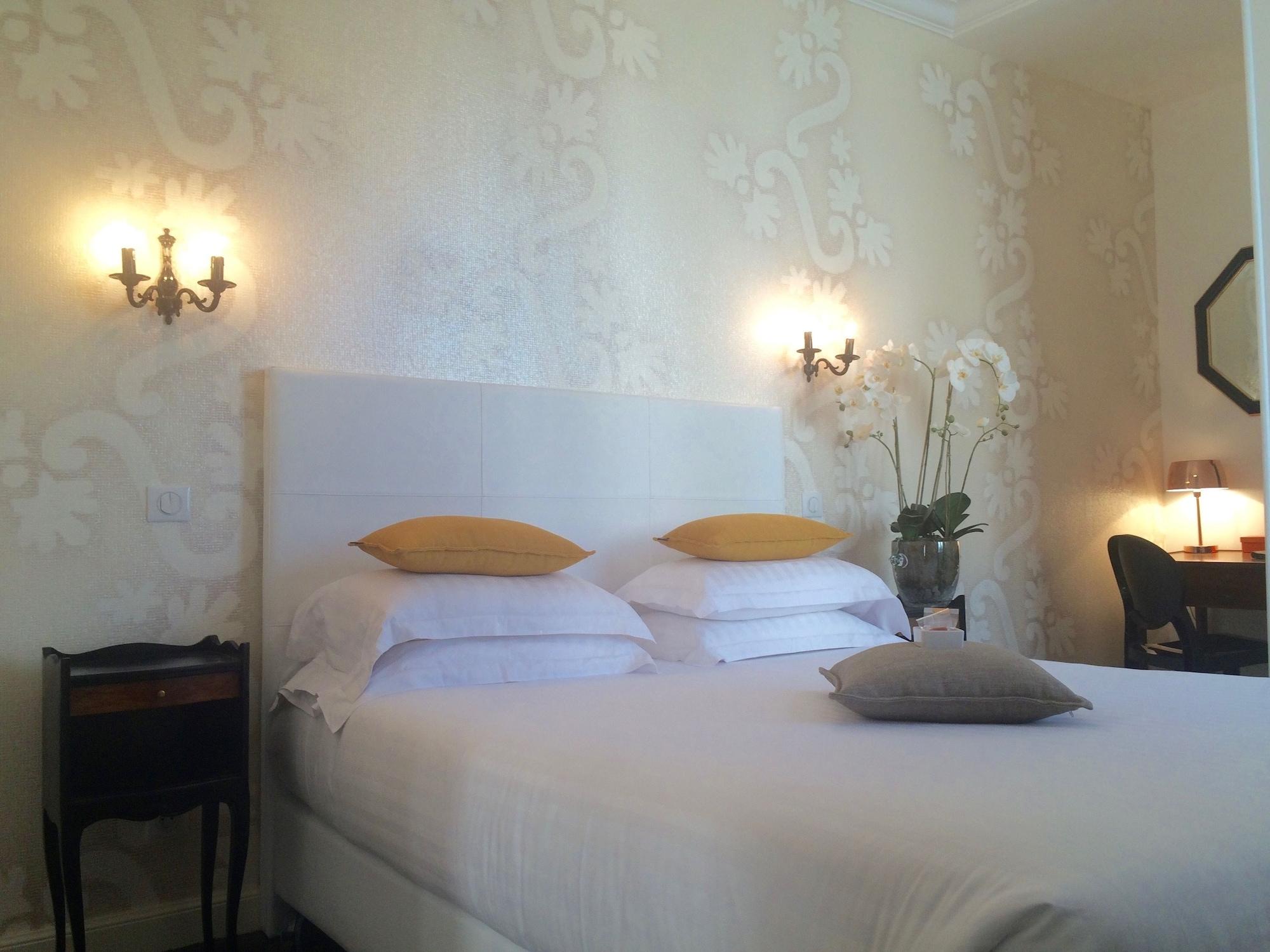 Set de Habitación Hotel Villa Rose