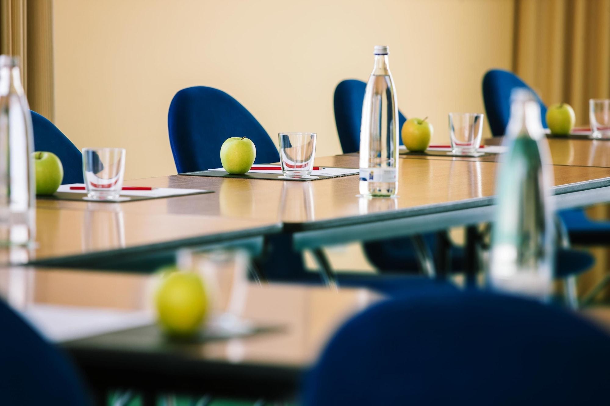 Sala de Reuniones IntercityHotel Celle