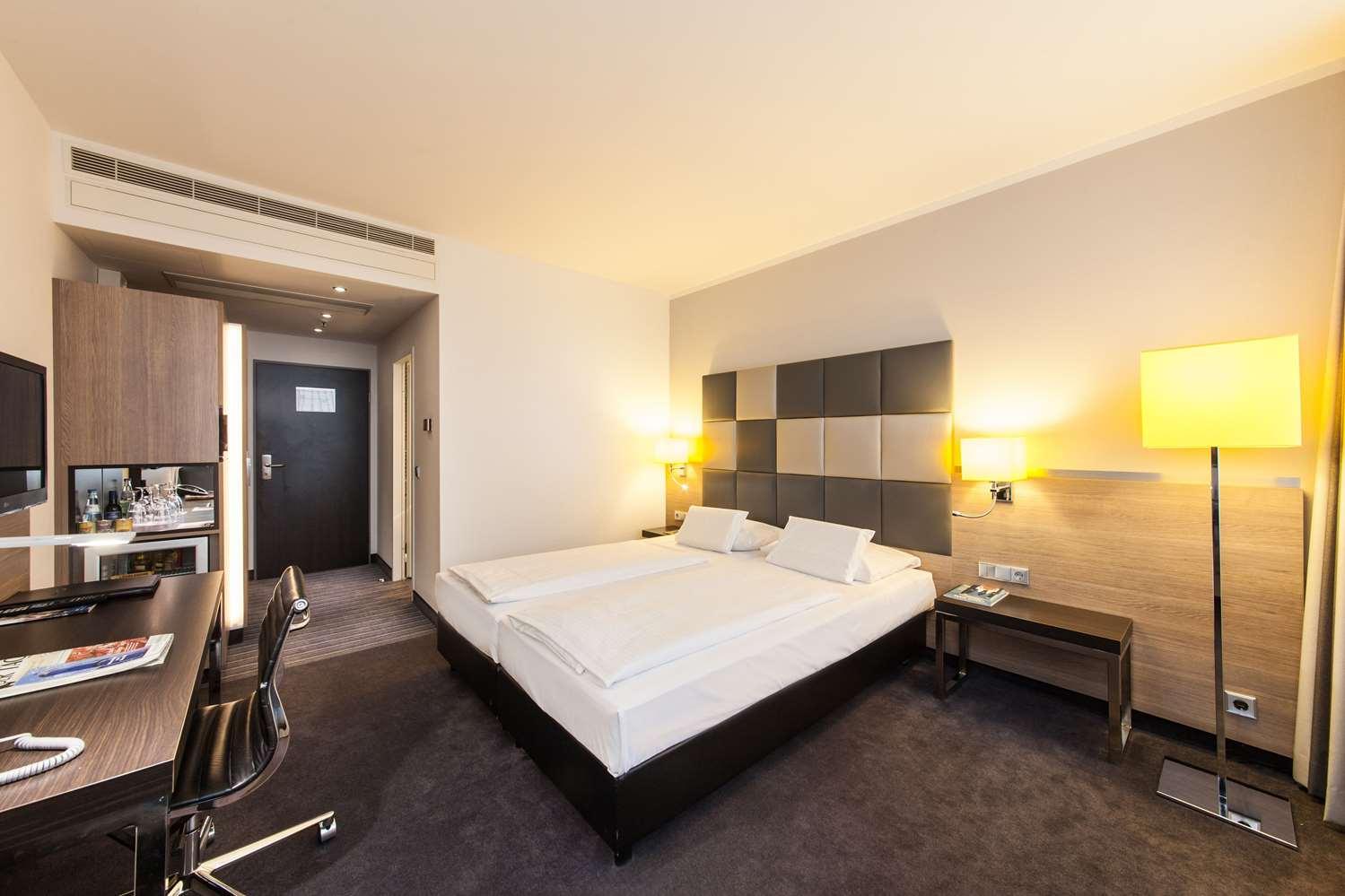 Hotel Novum Winters Hotel Berlin Im Spiegelturm Berlin