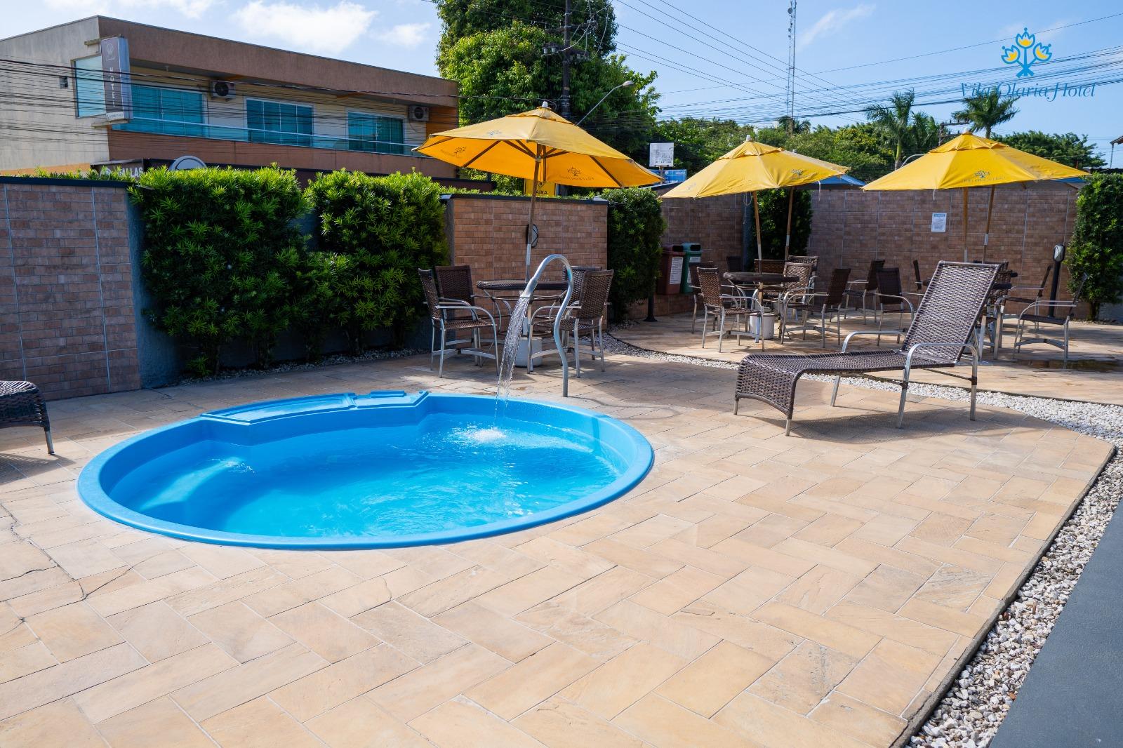 Vista Piscina Vila Olaria Hotel