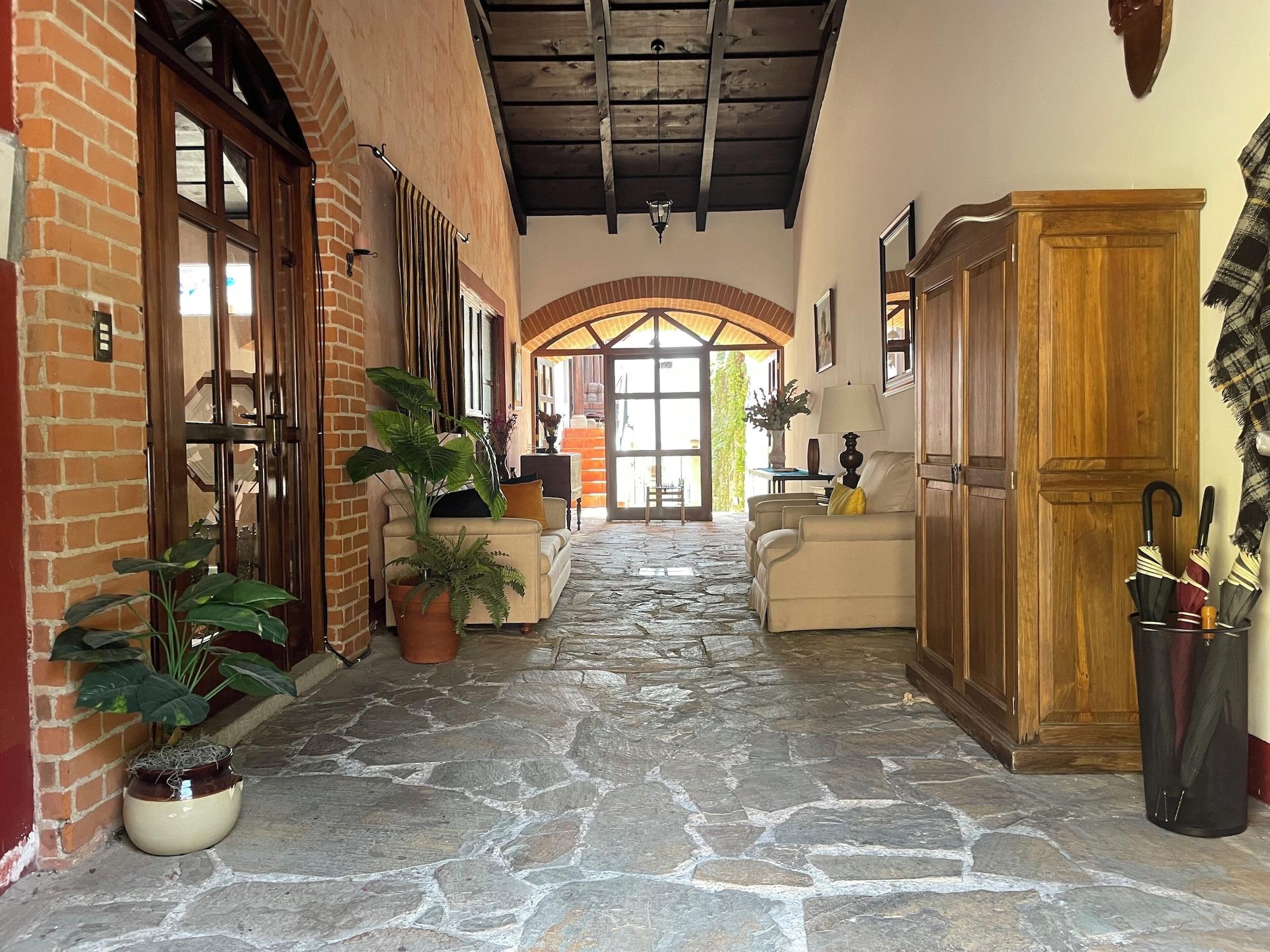 Vista Lobby Autumn in Antigua