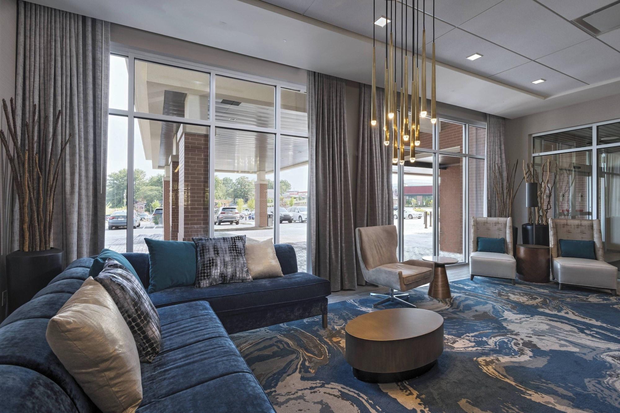 Vista Lobby Courtyard by Marriott St. Louis Brentwood