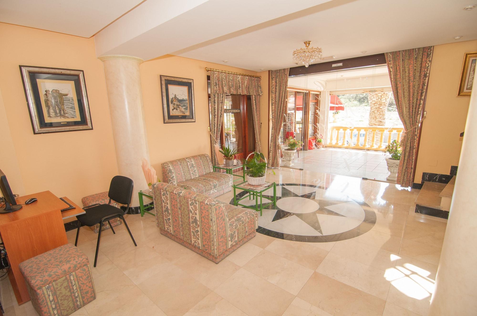 Vista Lobby Hotel Costa de Ajo