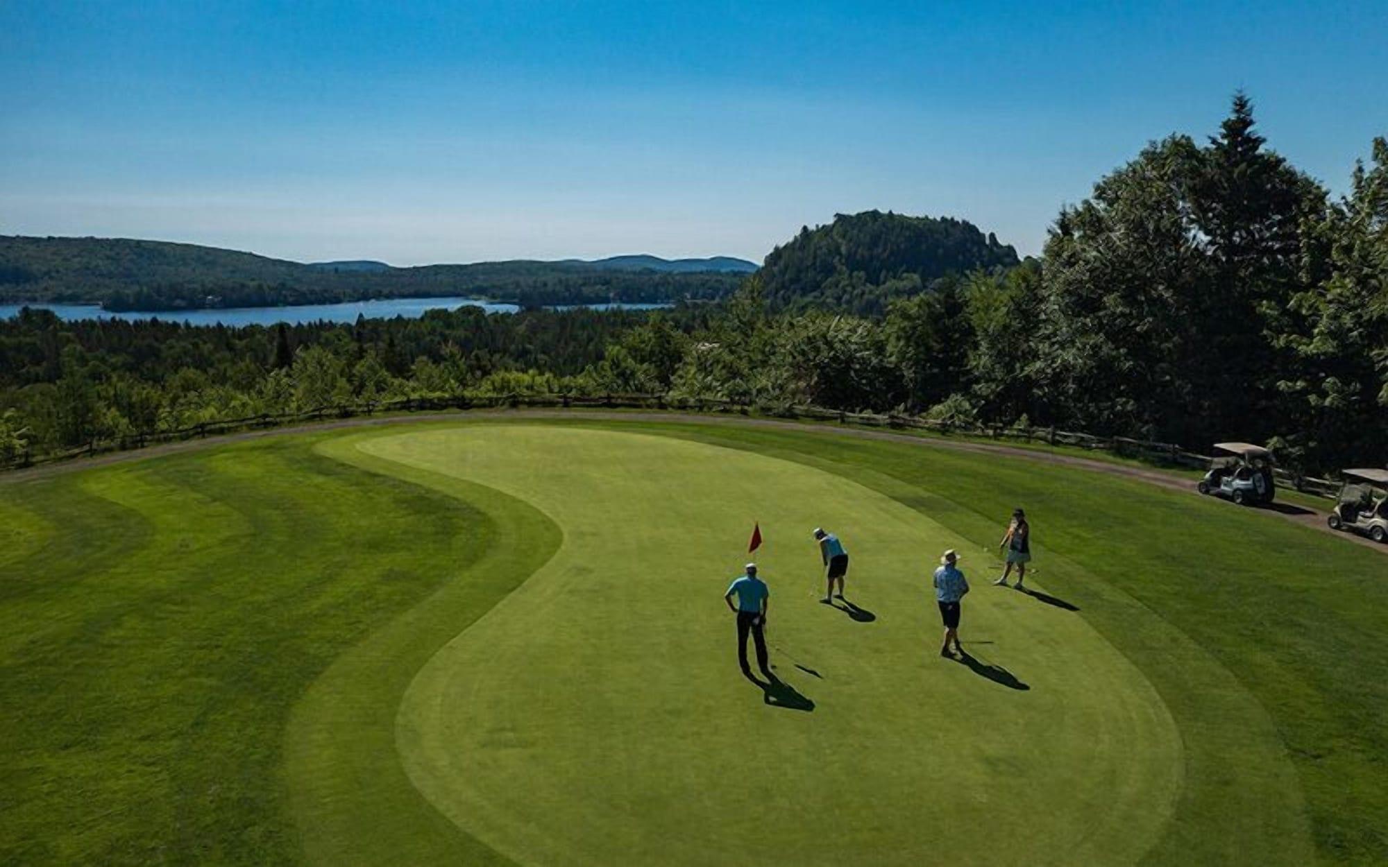 Campo de Golf Auberge Matha