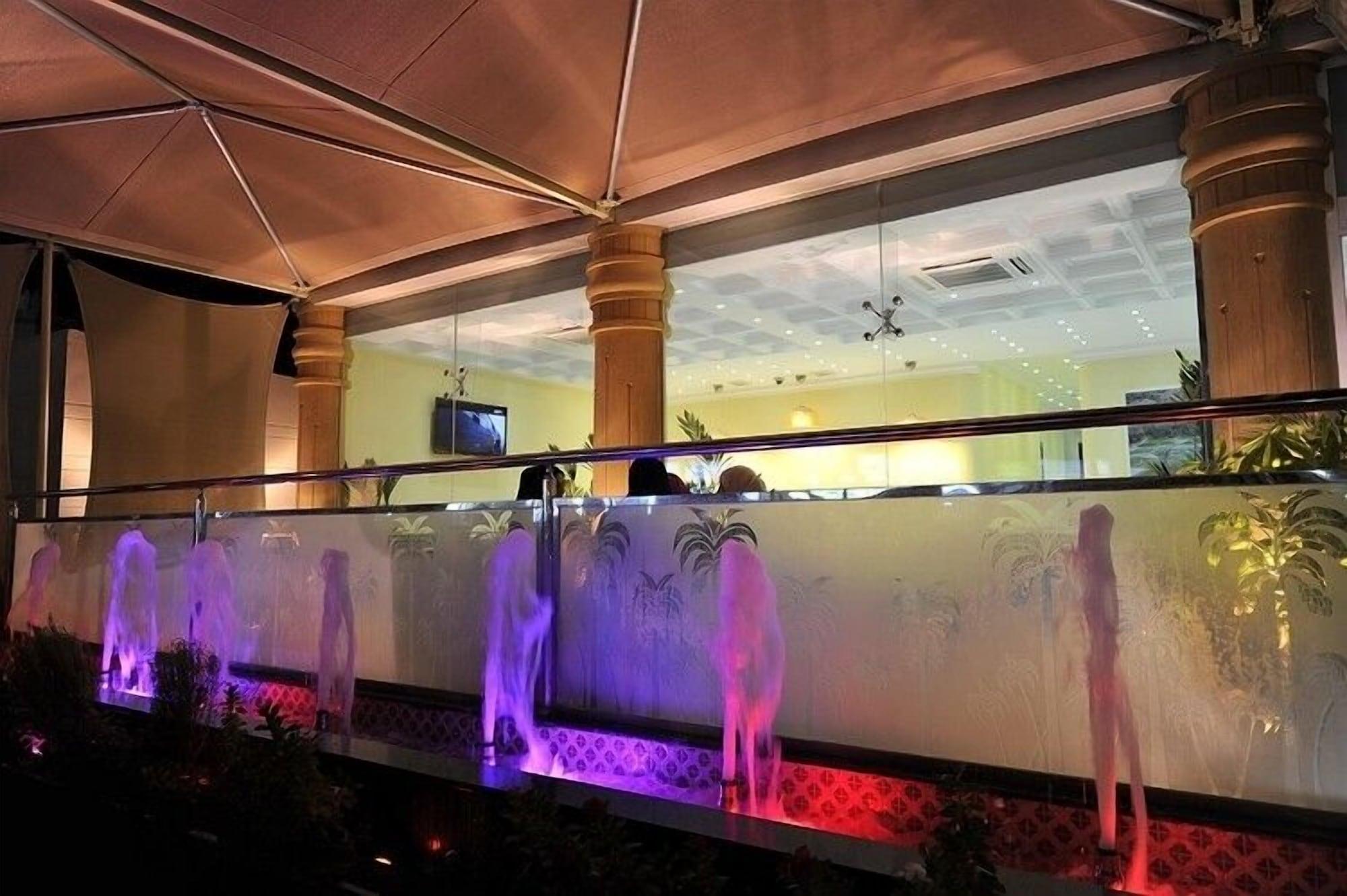 Restaurant Oman Palm Hotel Suites