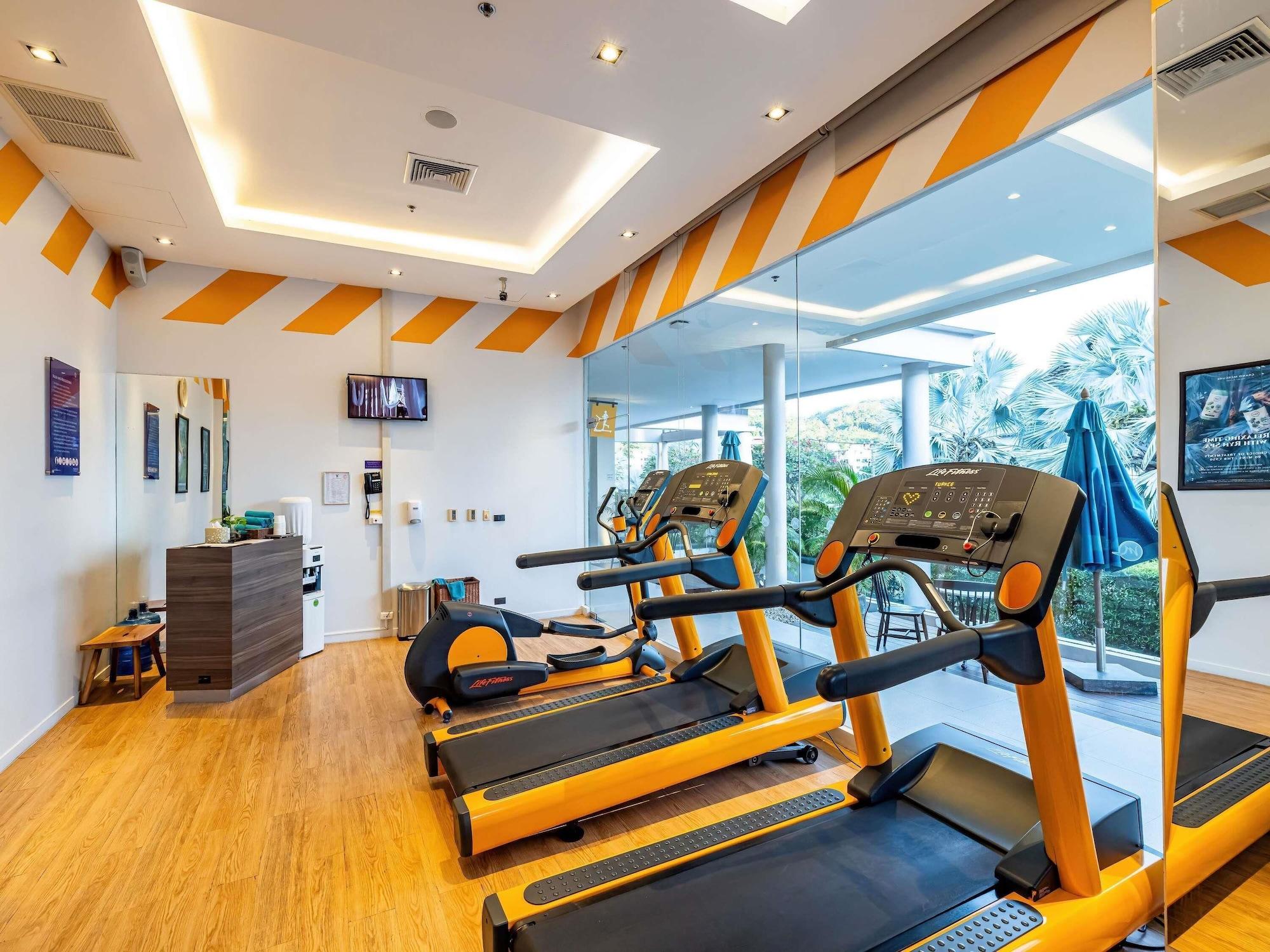 Gimnasio Grand Mercure Phuket Patong