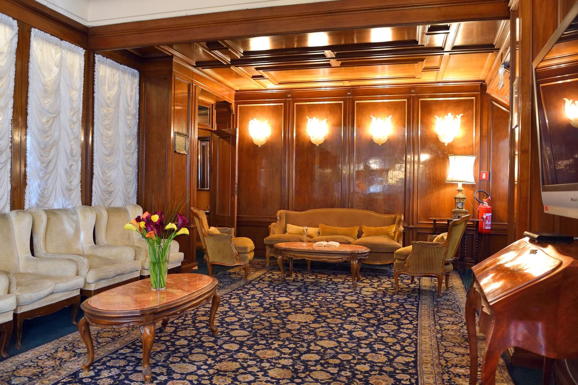 Vista Lobby Hotel Forum