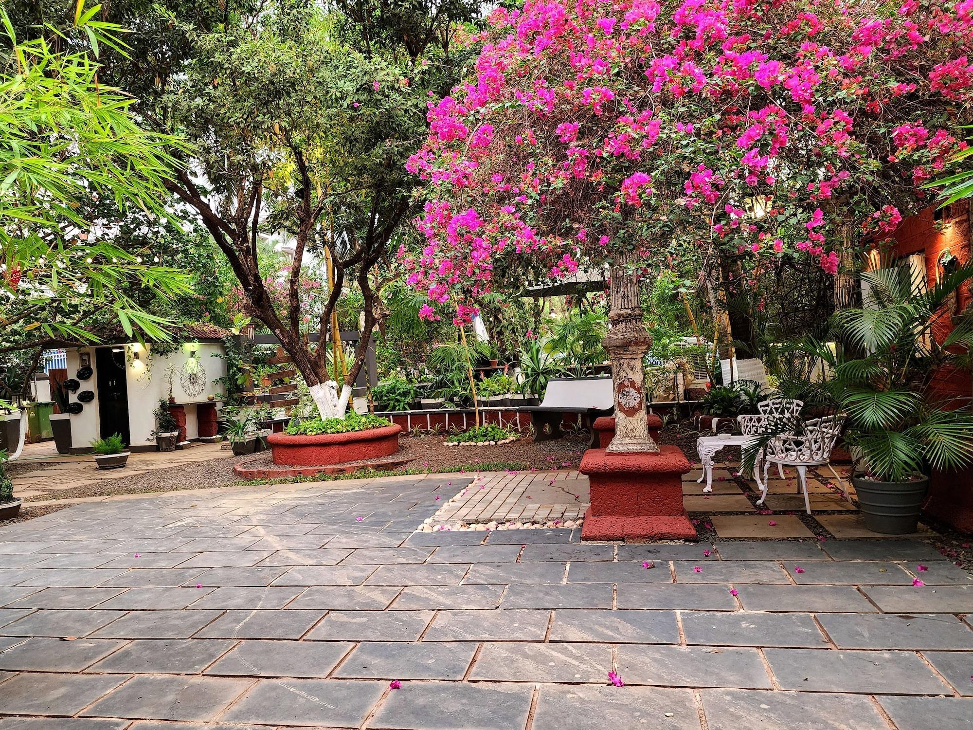 Vista Exterior 5 Bedroom Heritage Goan Villa