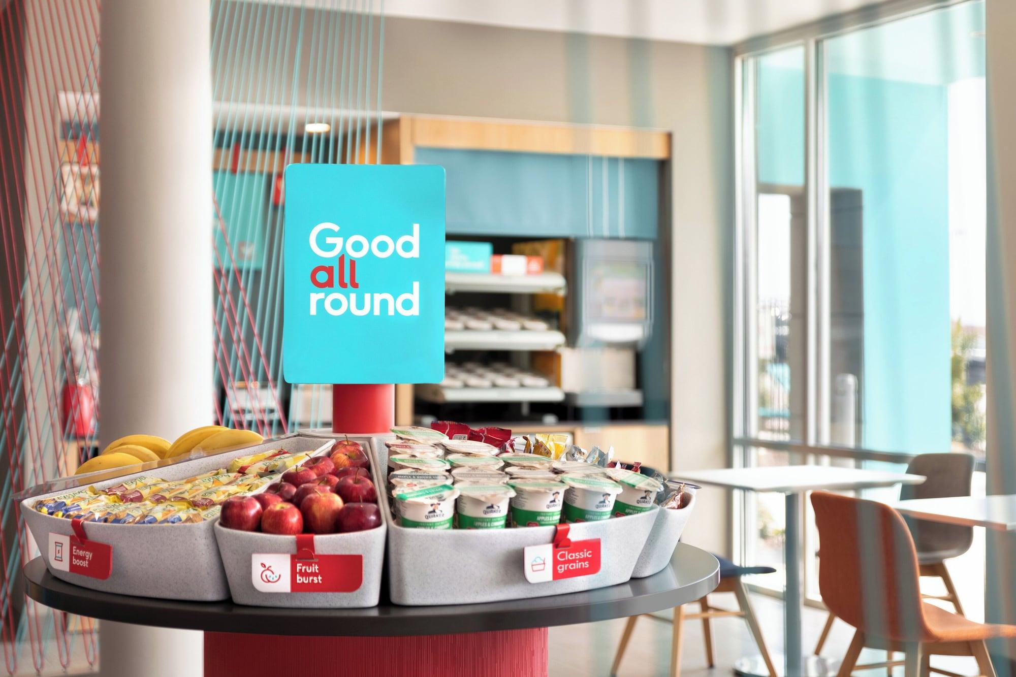 Restaurant avid hotel Guadalajara Aeropuerto Norte by IHG