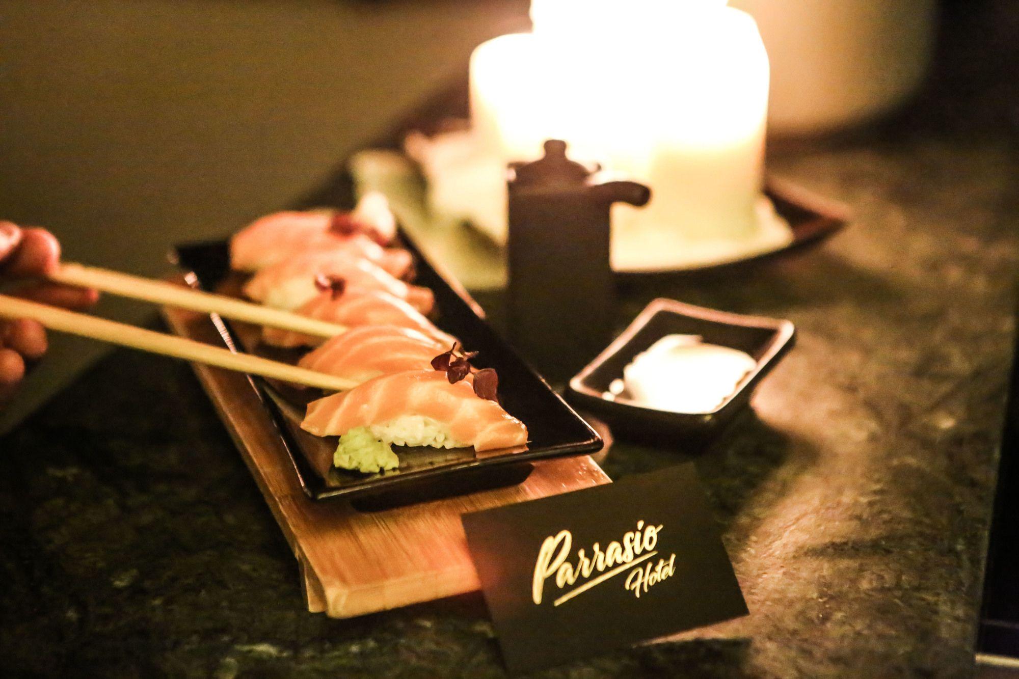 Varios Parrasio Hotel