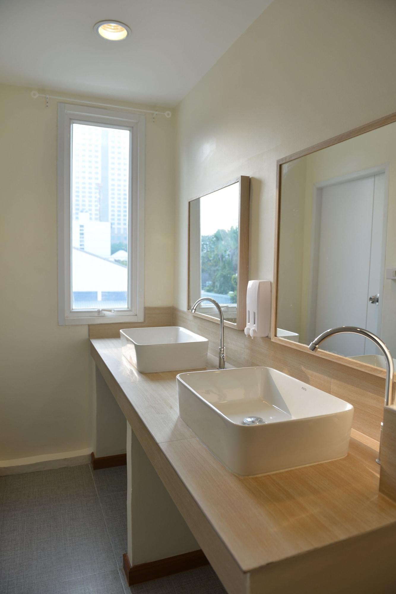 Equipamiento de Habitación PanPan Hostel Bangkok