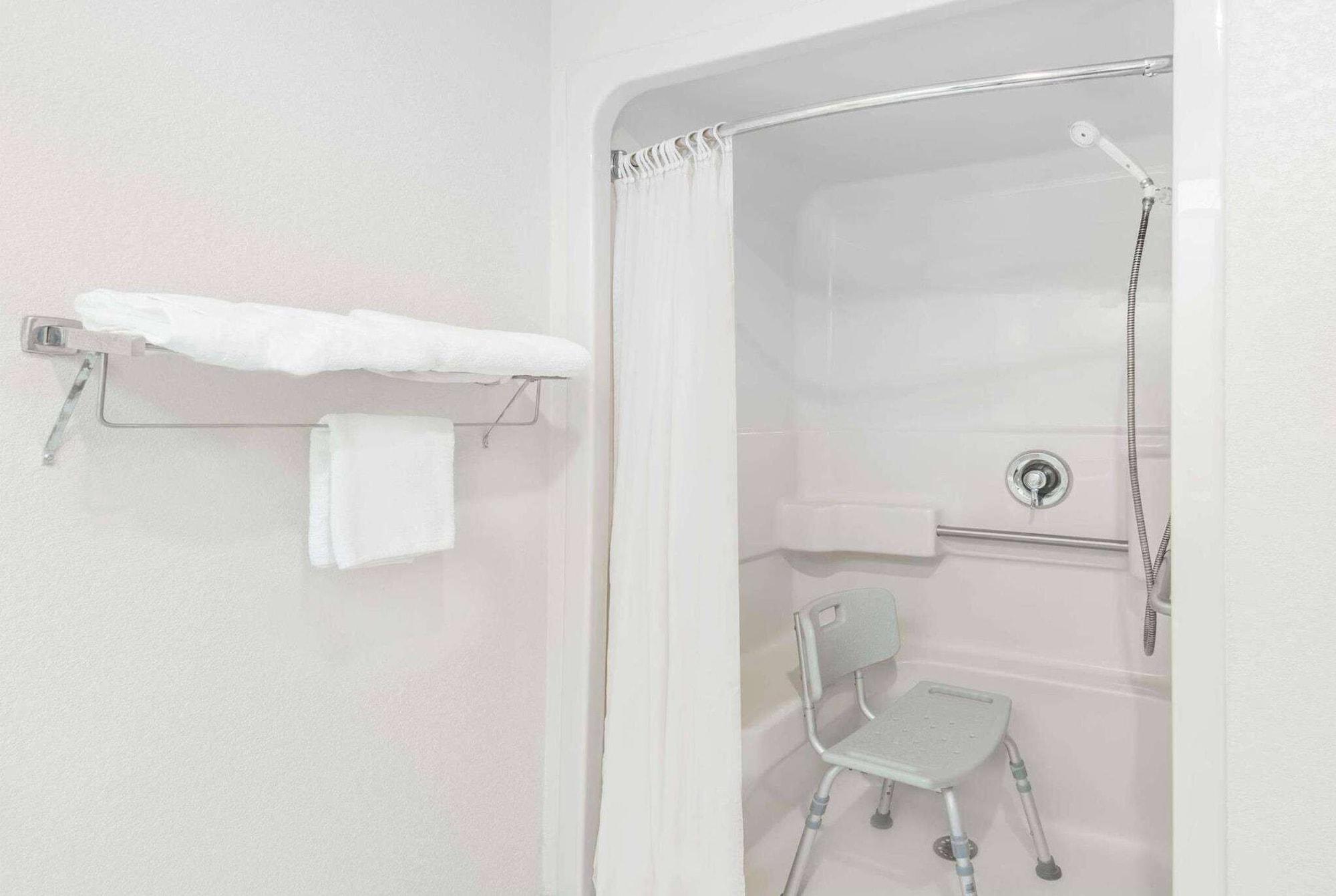 Equipamiento de Habitación Wingate by Wyndham Somerset