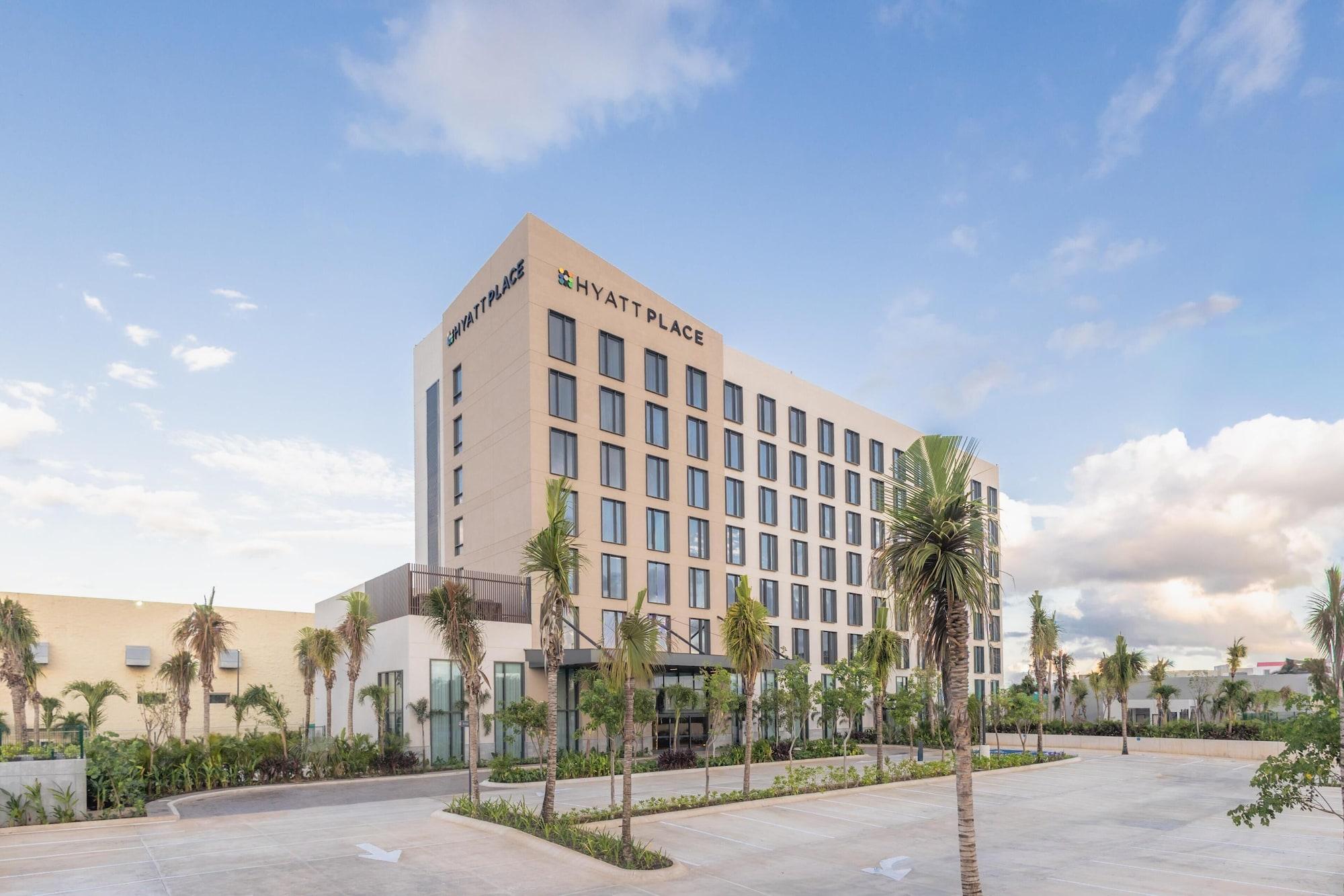 Vista Exterior Hyatt Place Cancun Airport