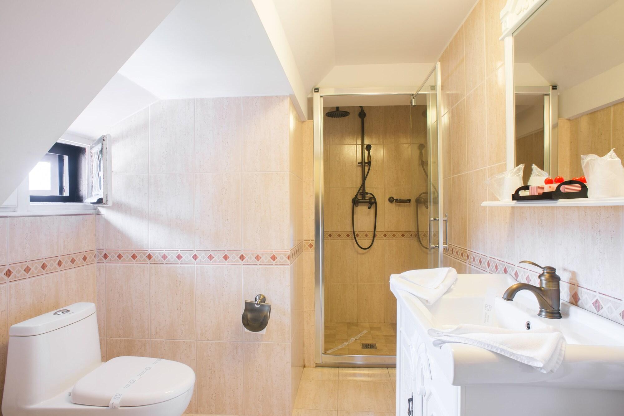 Equipamiento de Habitación Vila Economat