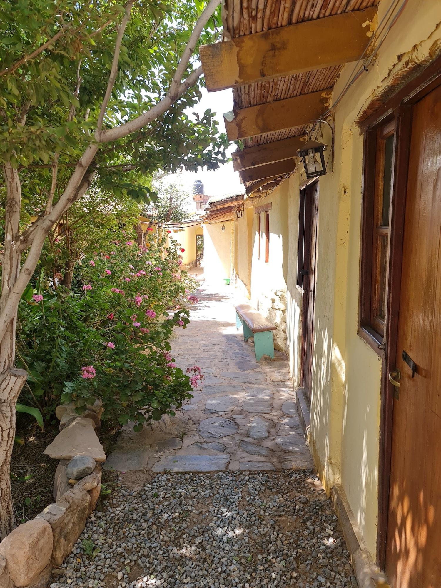 Varios Andino Hostel