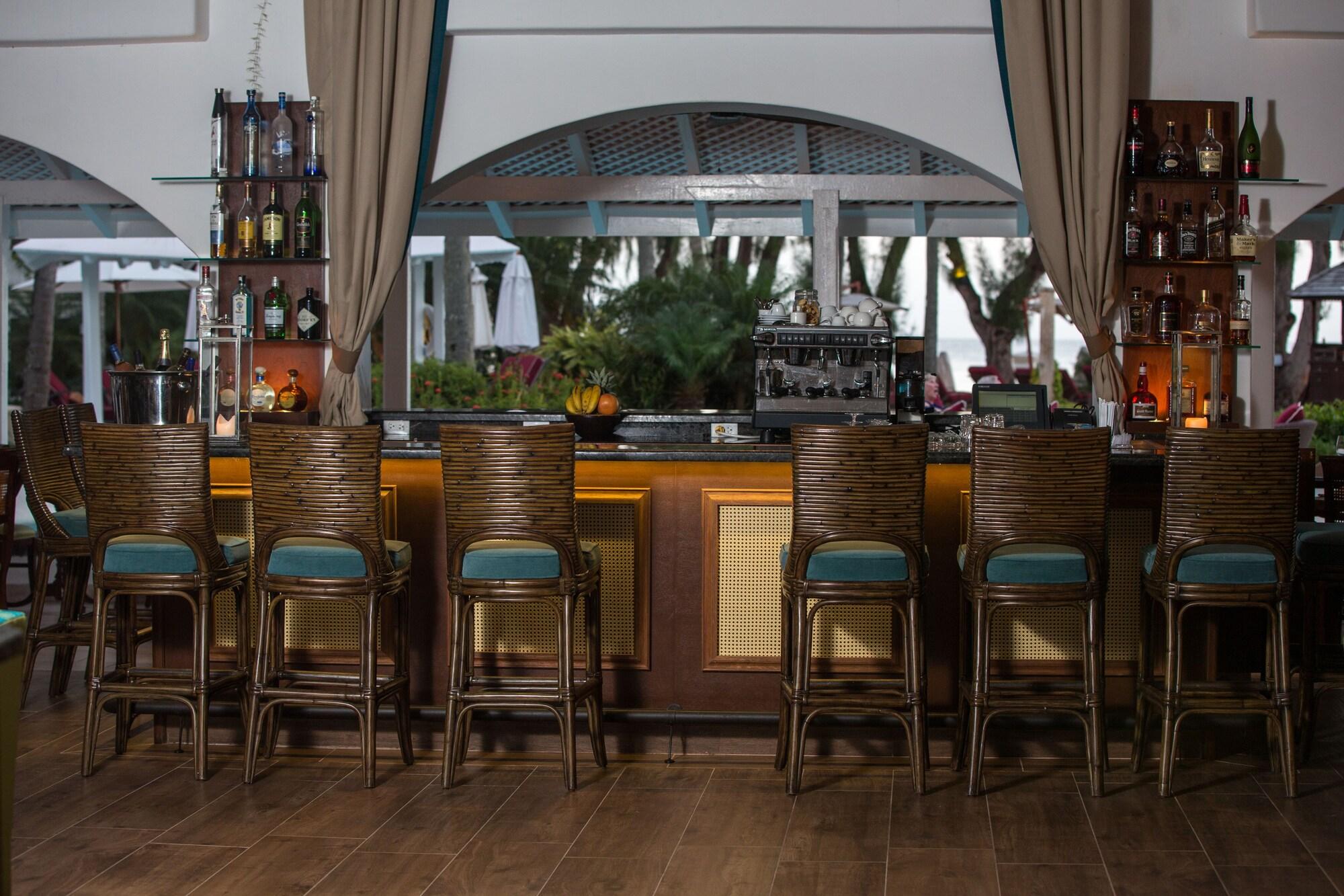 Bar/Salón Colony Club, a Luxury Collection Resort, Barbados
