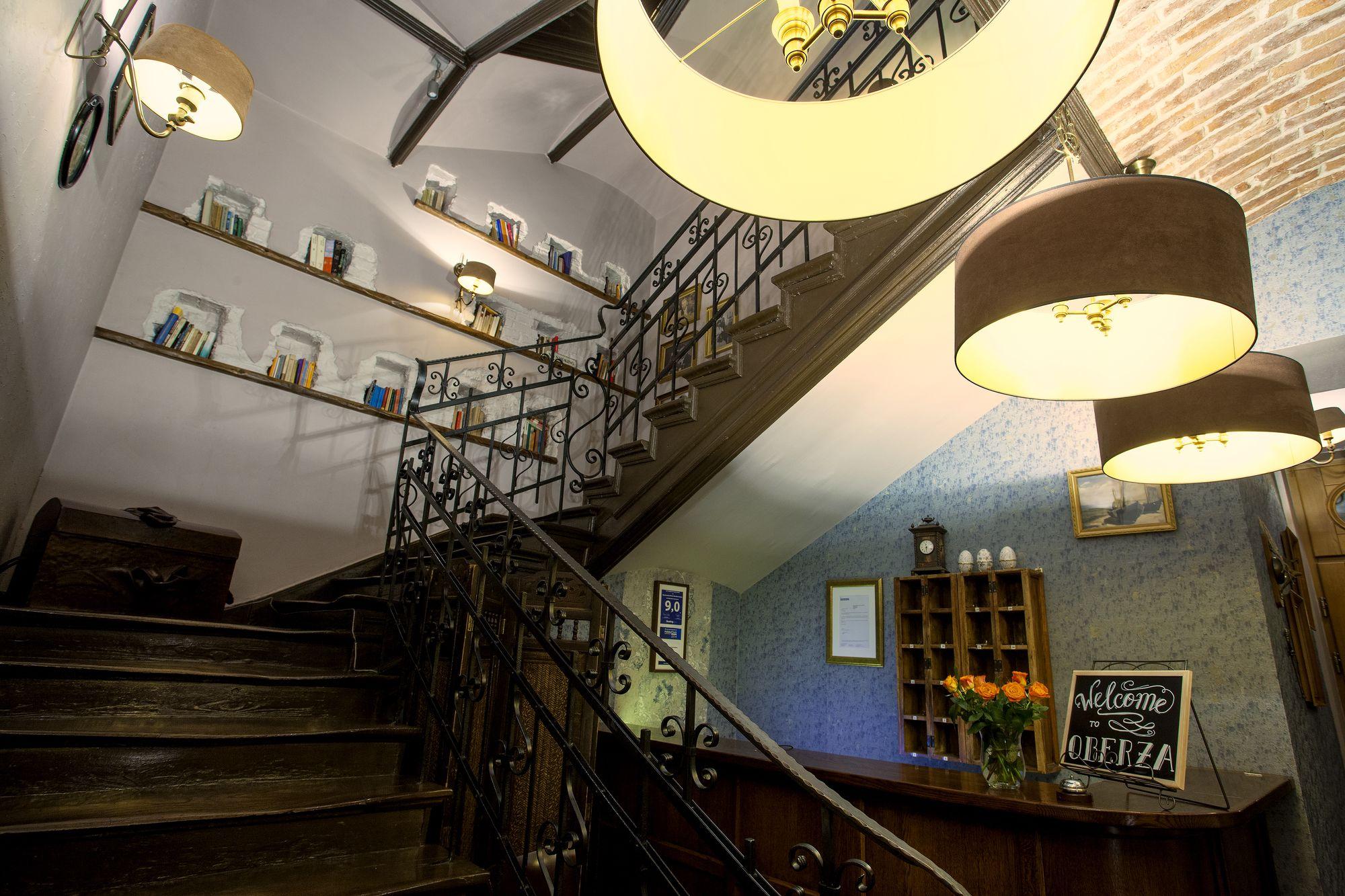 Vista Lobby Aparthotel Oberza