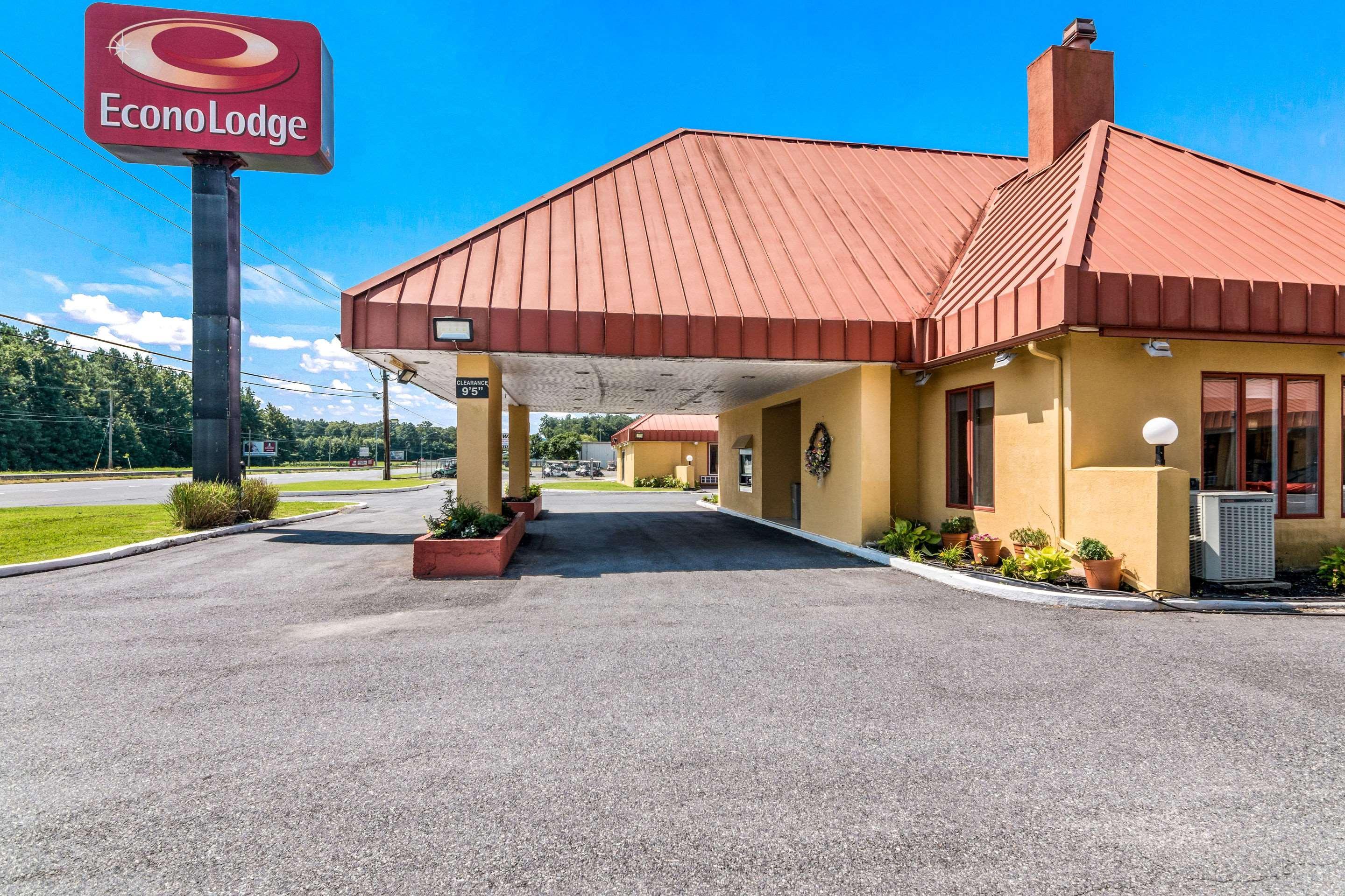 Vista Exterior Econo Lodge Pocomoke City Hwy 13
