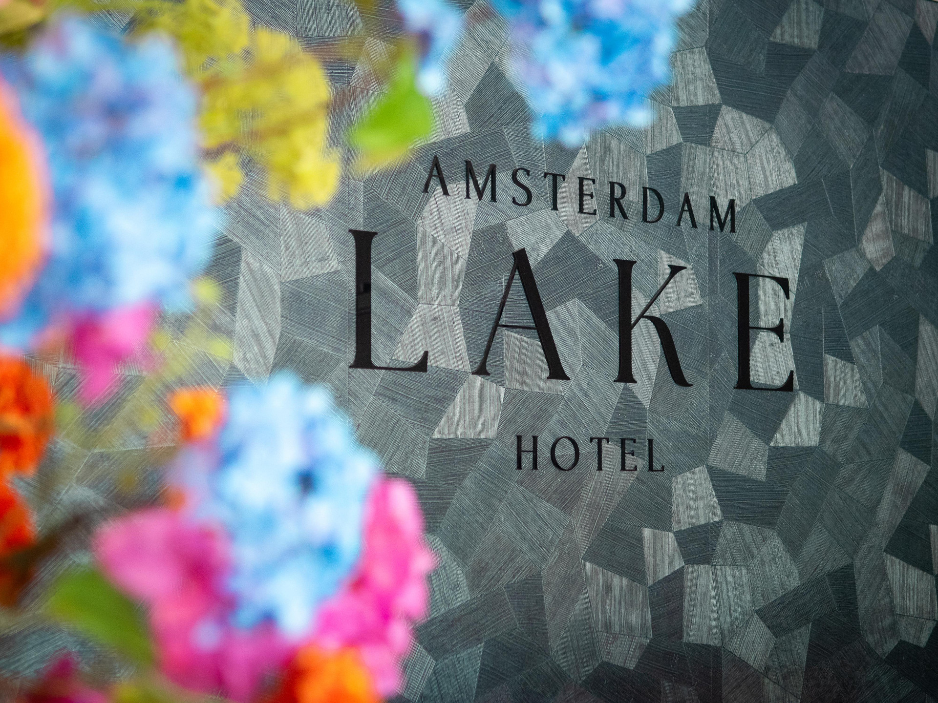 Vista Exterior Amsterdam Lake Hotel