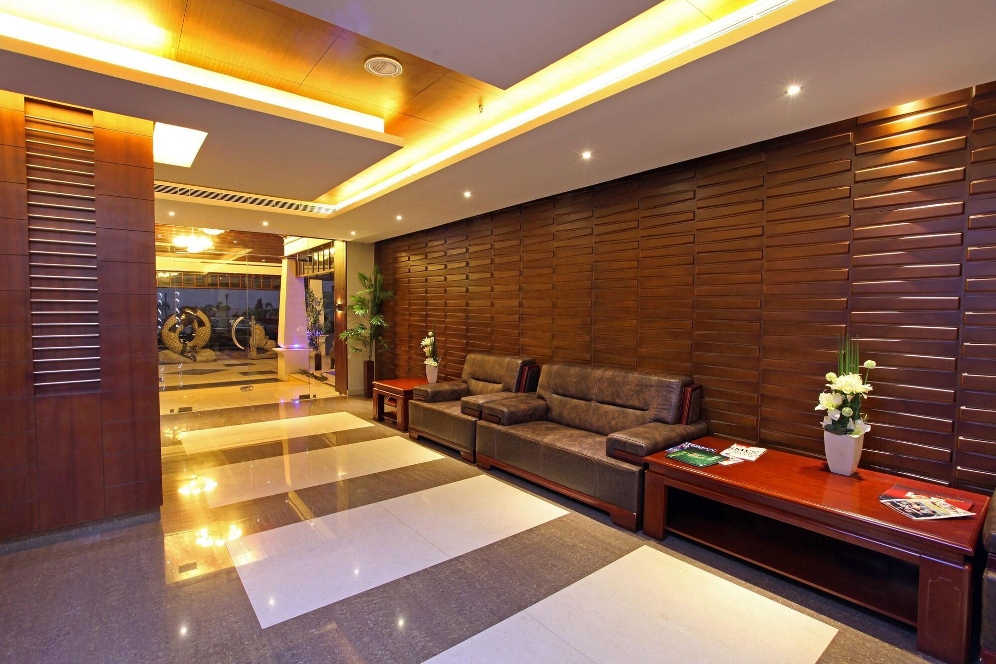 Vista Lobby Hotel Allseason