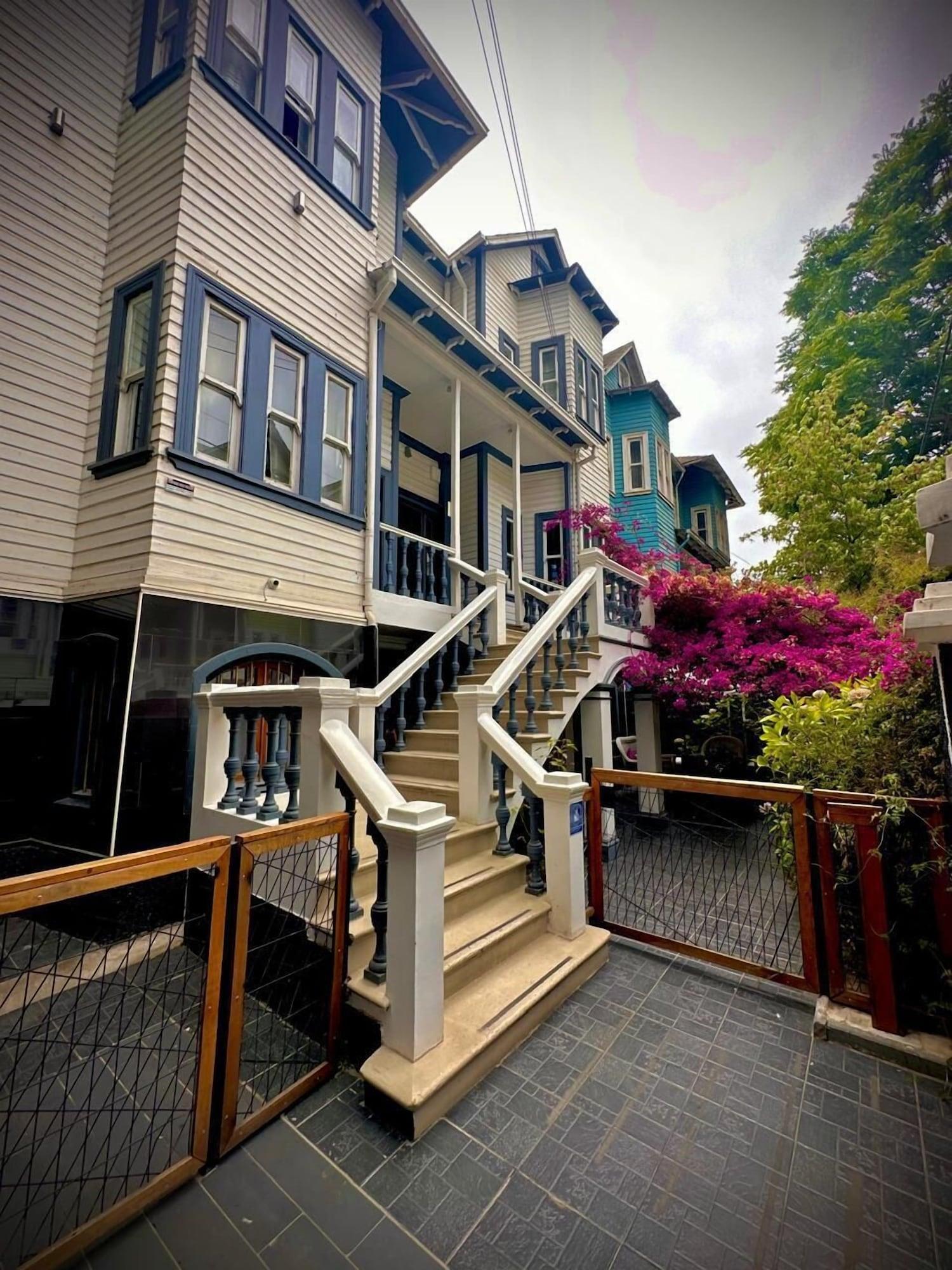 Vista Exterior La Blanca Hotel