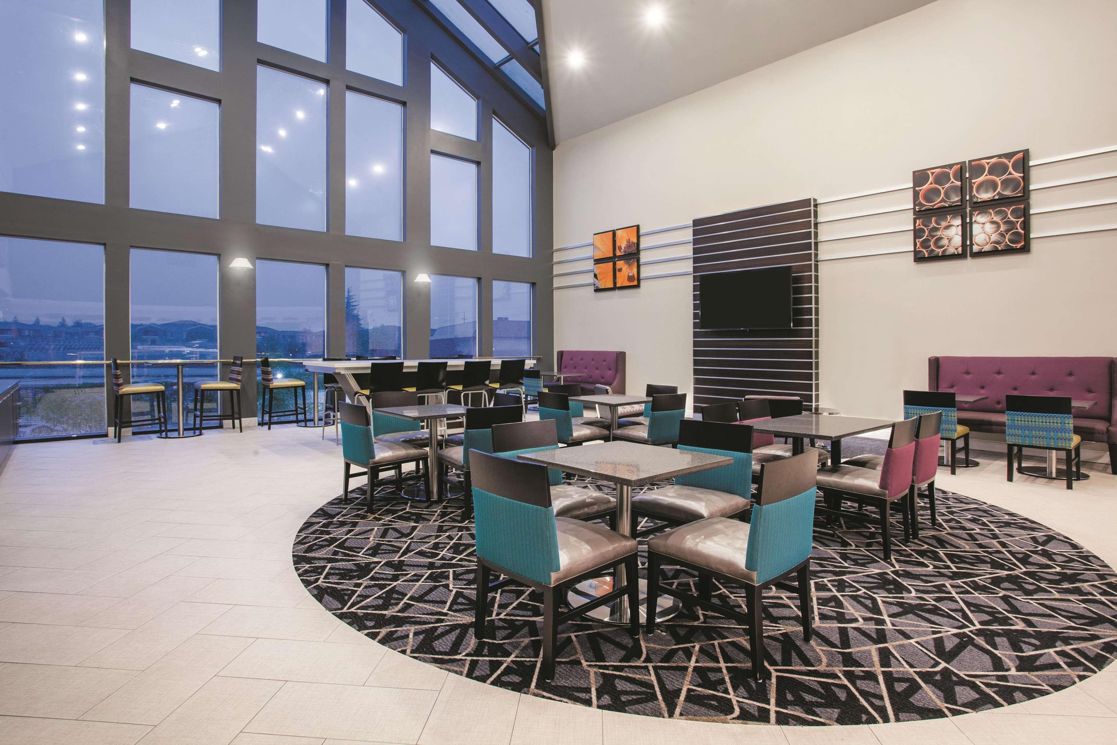 Restaurant La Quinta Inn & Suites by Wyndham Dublin - Pleasanton