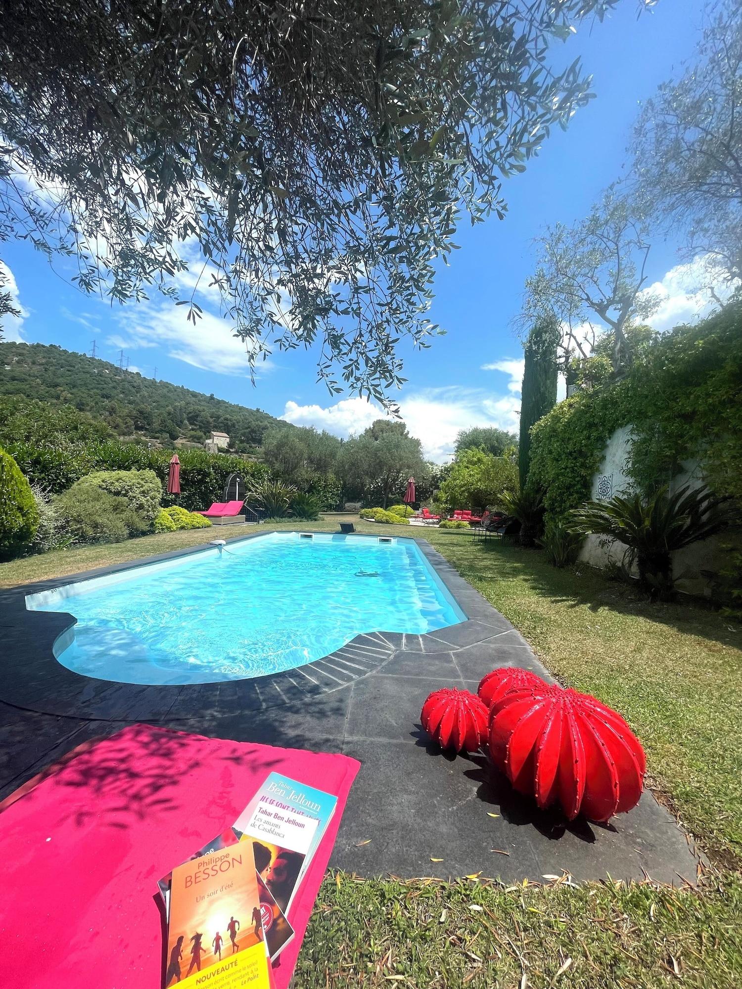 Vista Exterior Mas de Provence en Riviera