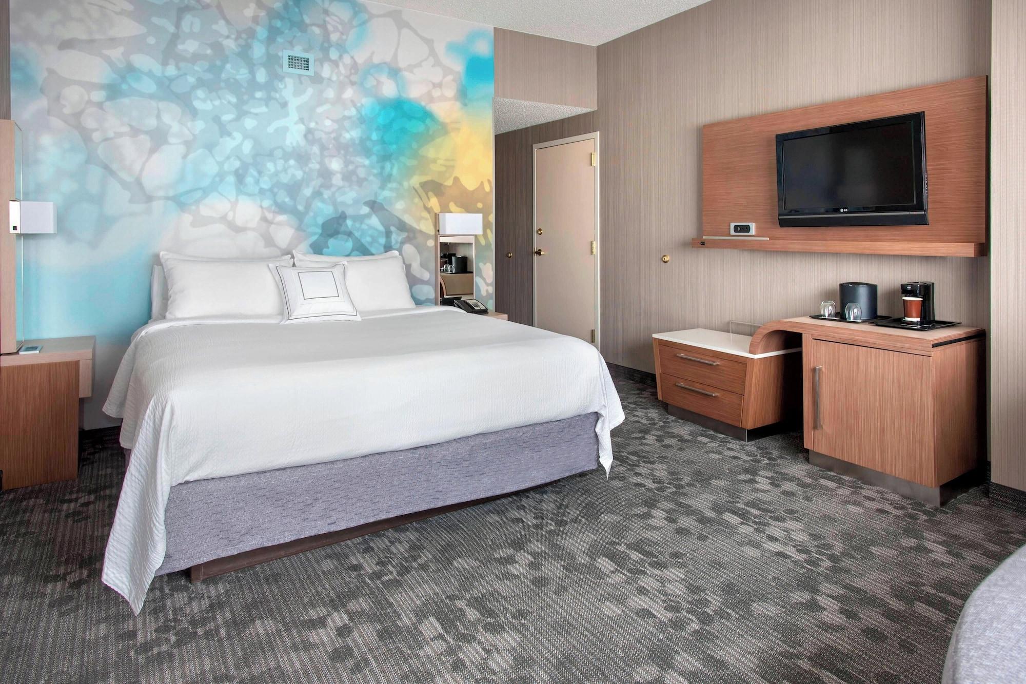 Habitación Courtyard by Marriott Newark Elizabeth