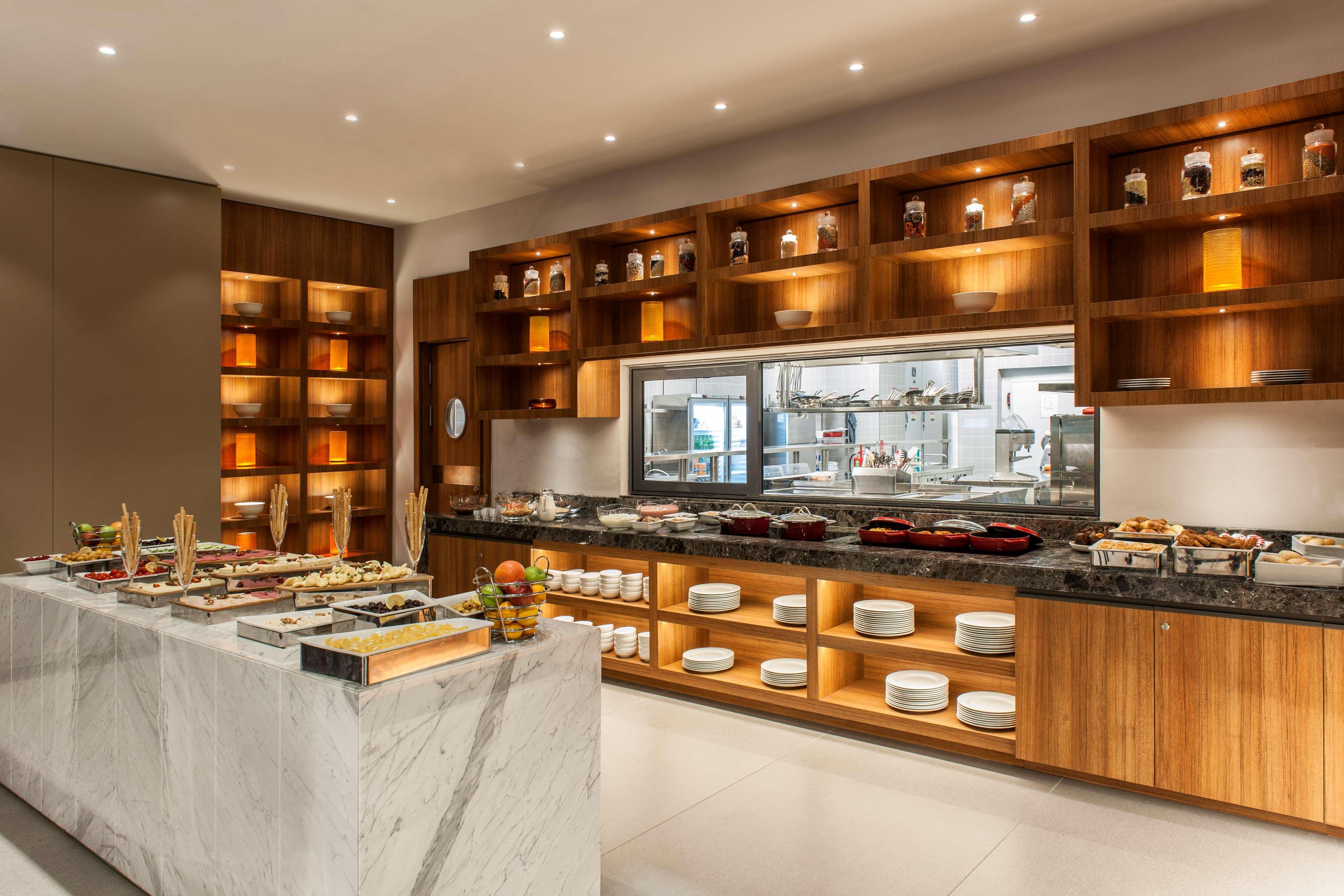 Restaurant Hyatt House Gebze