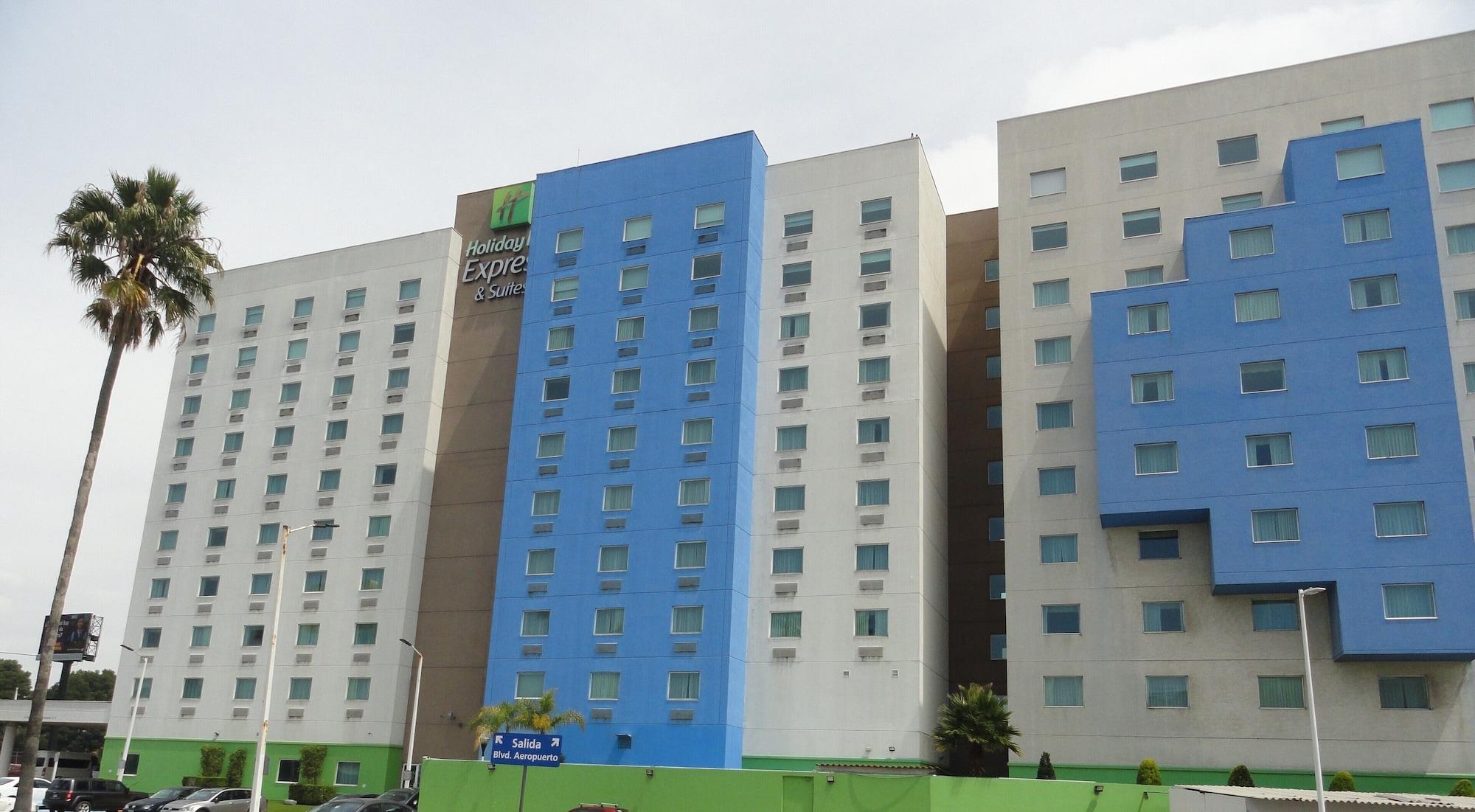 Vista Exterior Holiday Inn Express Hotel & Suites Toluca Zona Aeropuerto by IHG