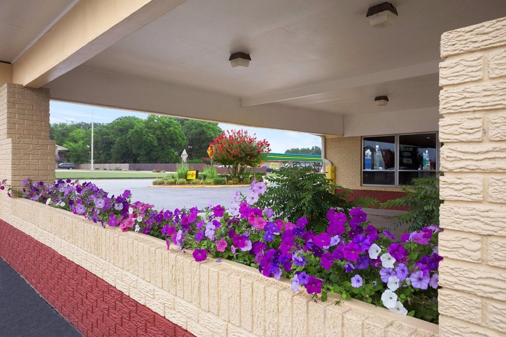 Varios FairBridge Inn Express Stuttgart