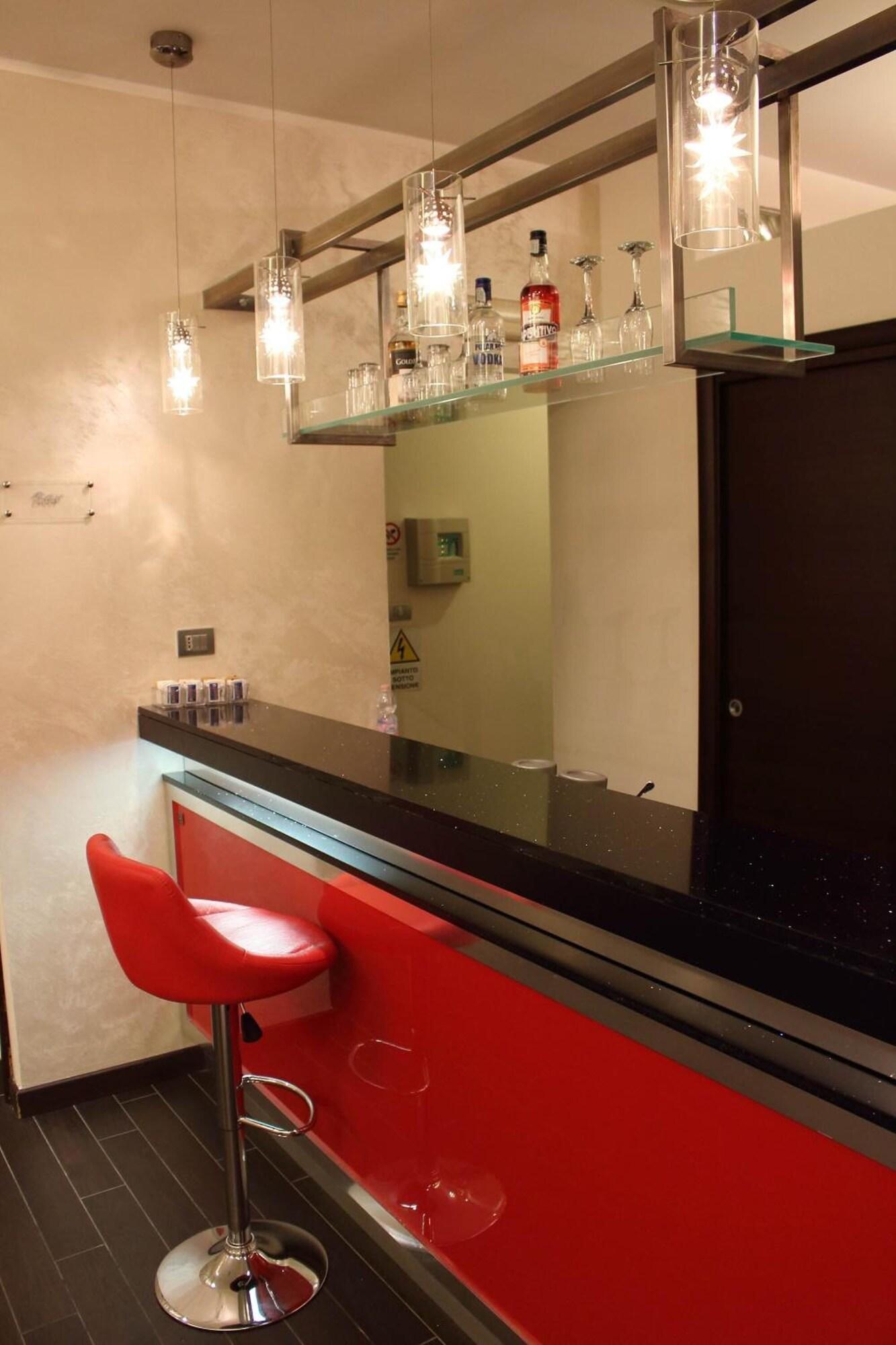 Bar/Salón Miramonti