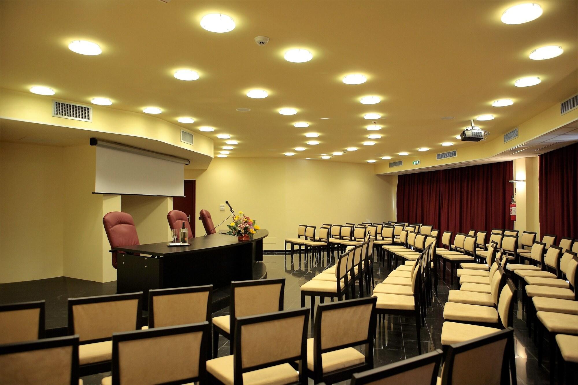 Sala de Reuniones Hotel Torre del Duca