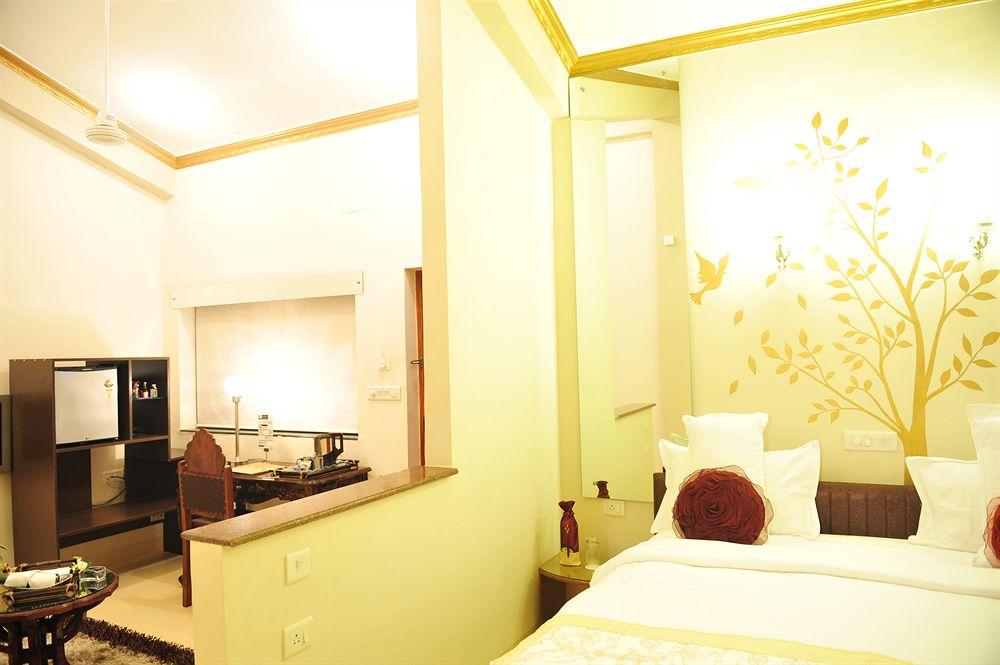 Habitación United-21 Emerald Forest Hotel