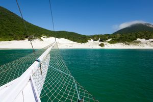 Paquete - Arraial do Cabo - Brisas do Farol - Aluguel Econômico