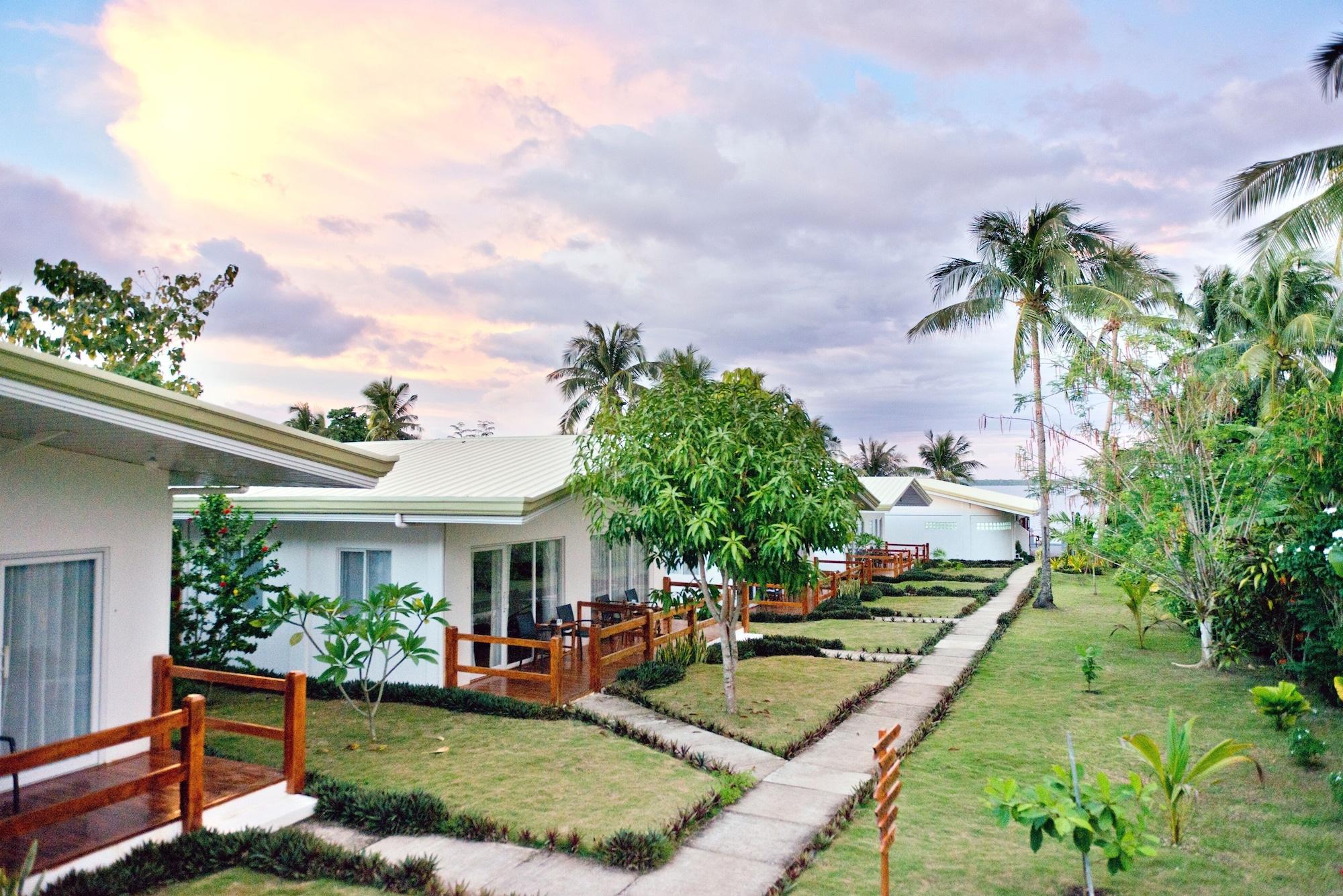 Varios Sandingan Island Resort