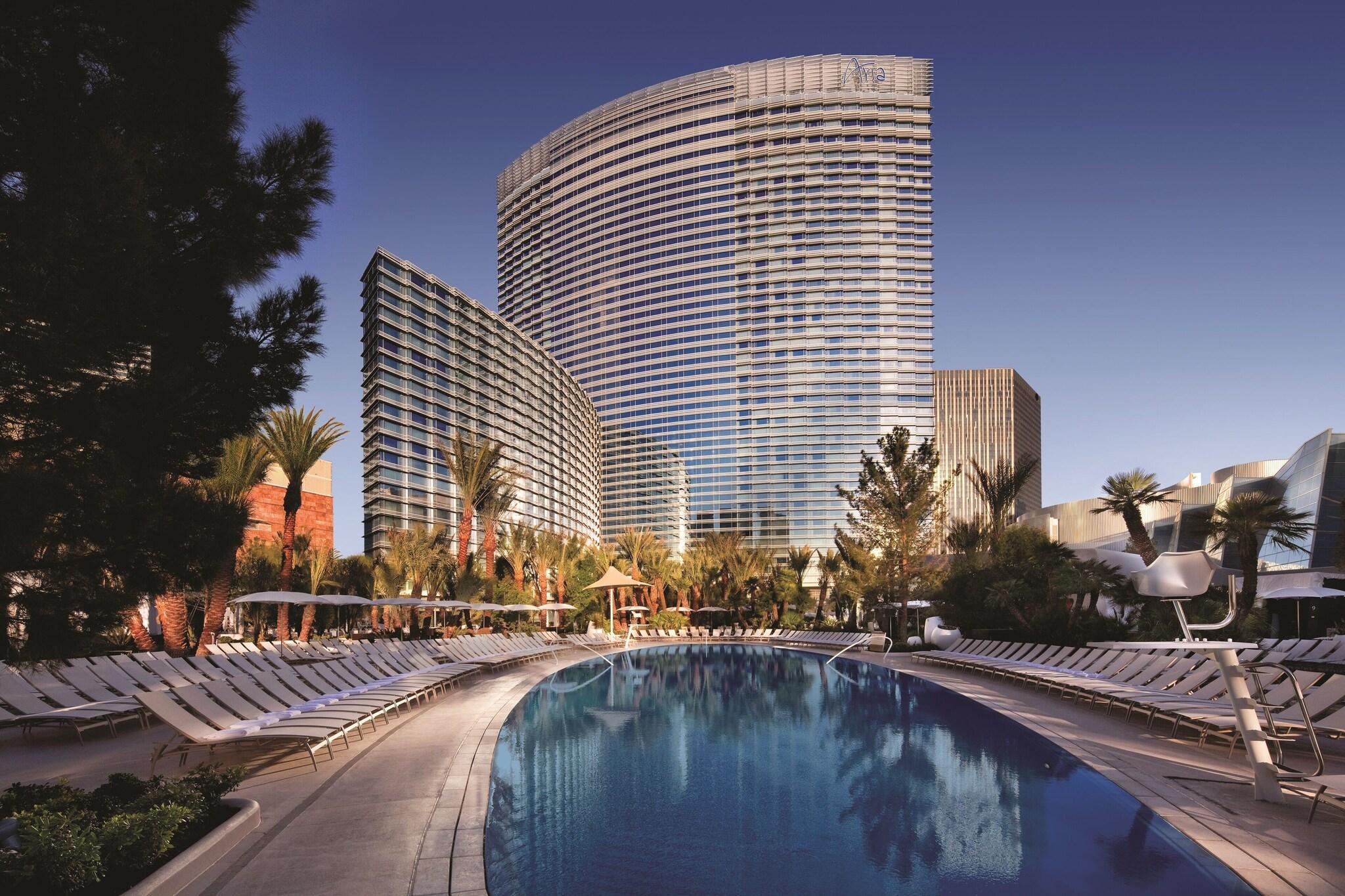 Vista Piscina ARIA Sky Suites