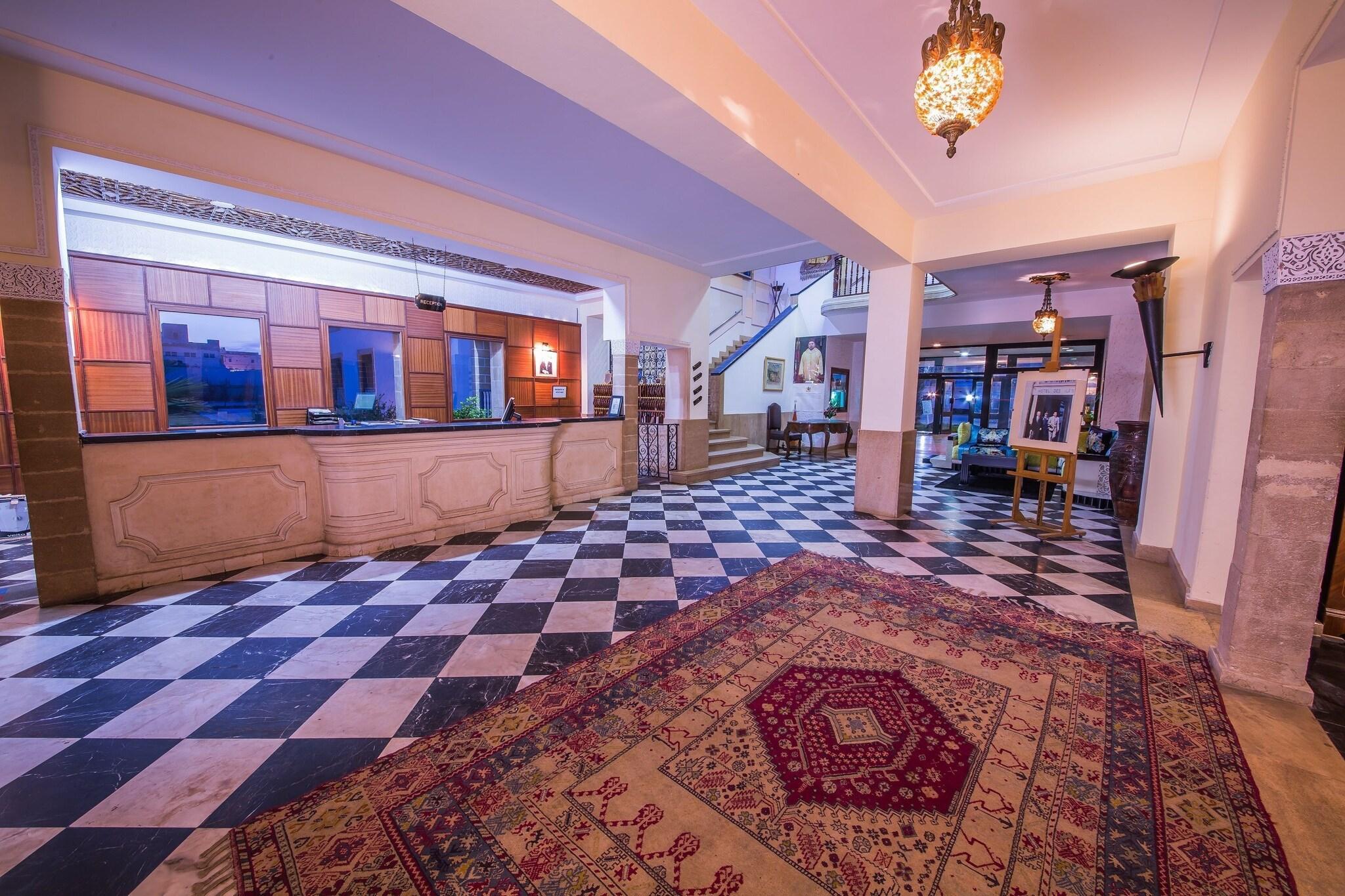 Vista Lobby Hotel Des Iles