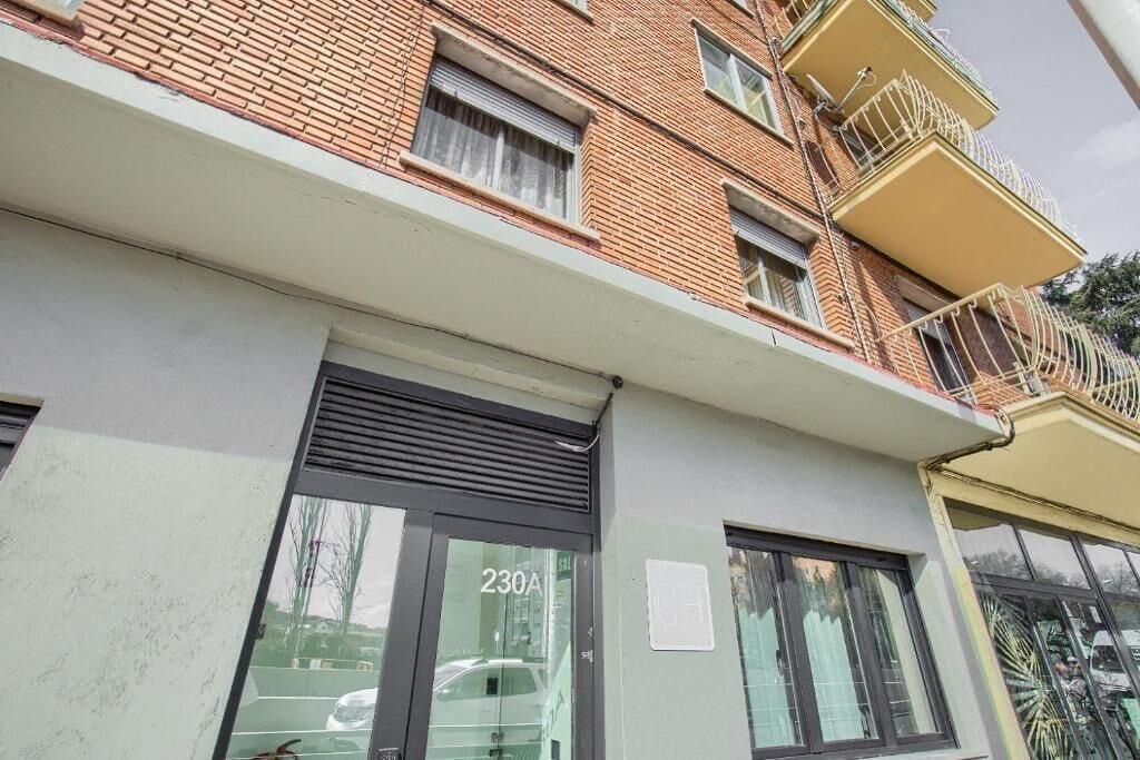 Vista Exterior Dobo Madrid Lucero