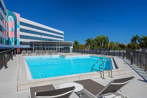 Alojamiento - Sonesta Miami Airport