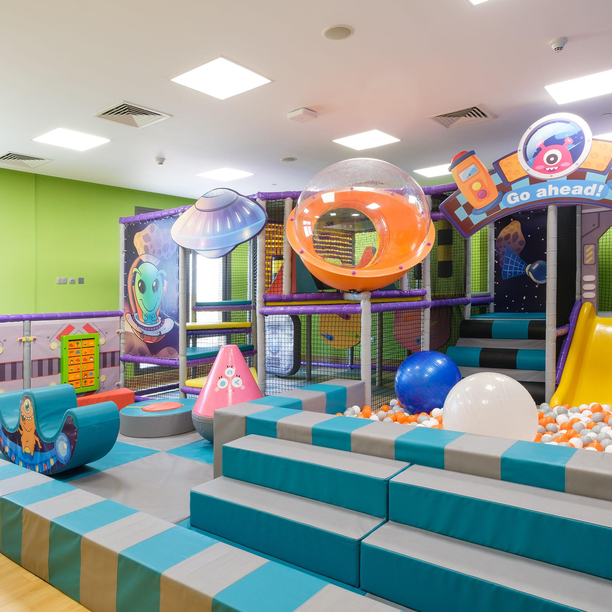 Instalaciones Recreativas Le Mirage Downtown