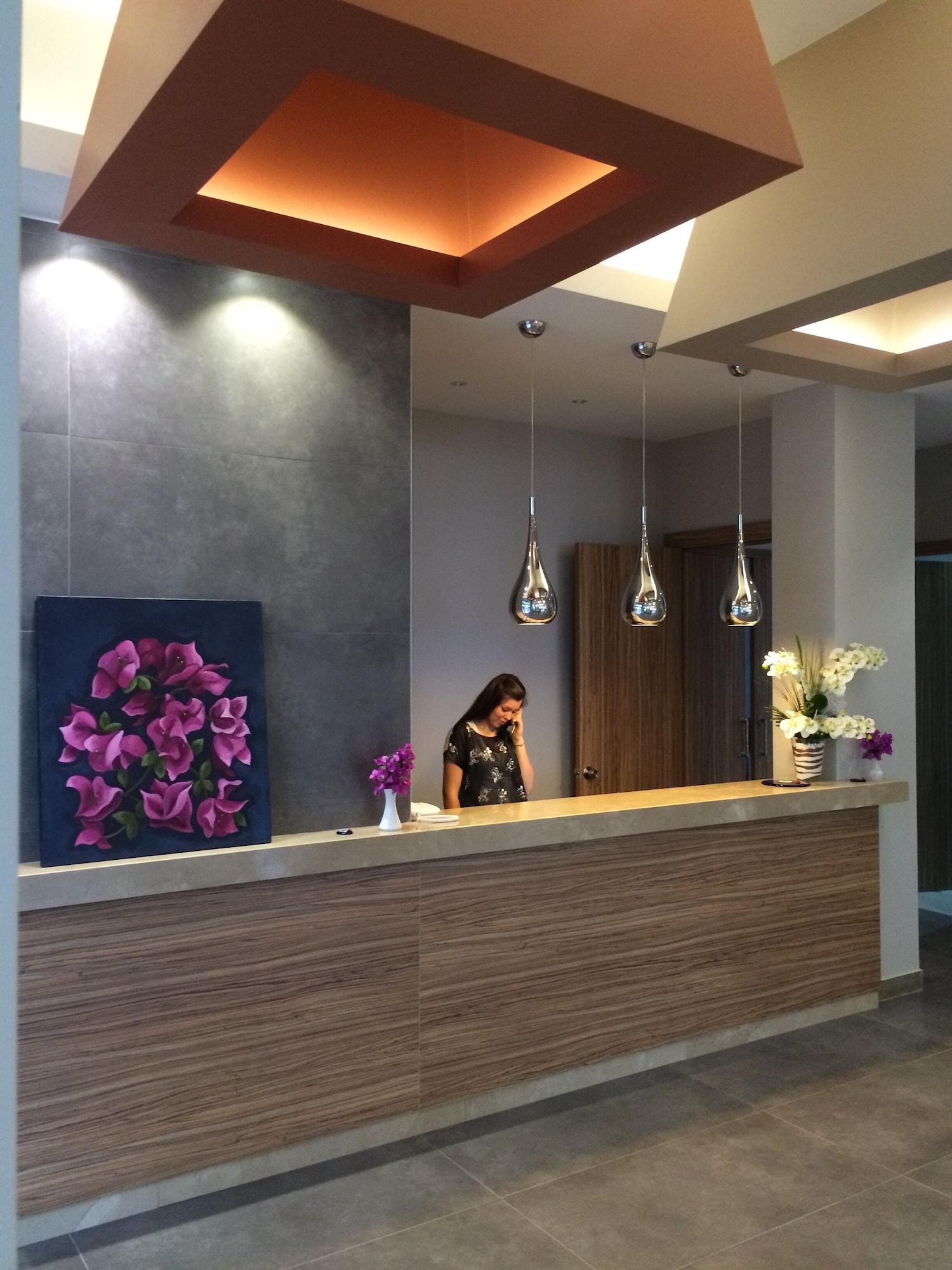 Vista Lobby Begonville Beach Hotel - Adults Only